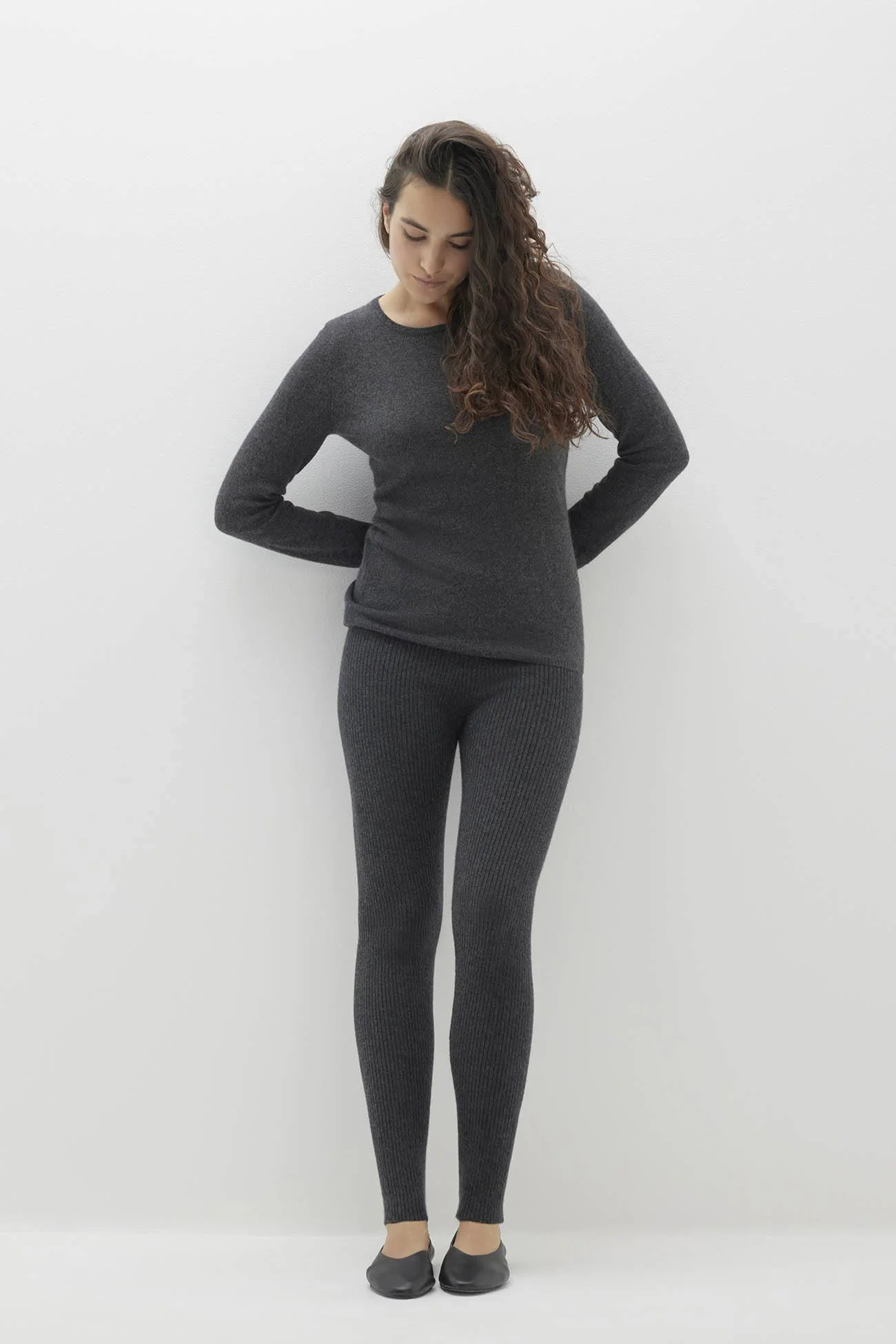 ADDY CREWNECK CASHMERE SWEATER - Image 8
