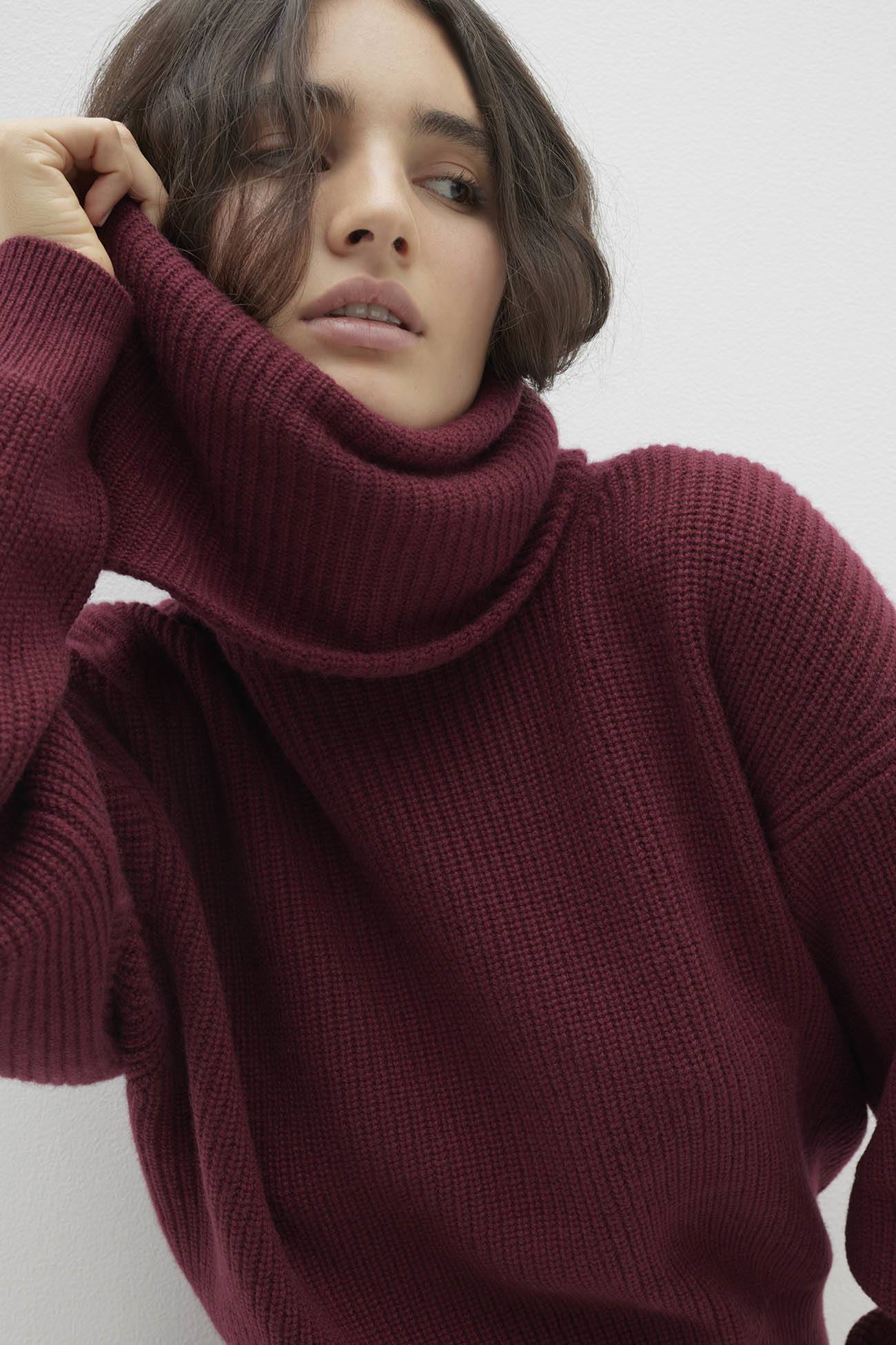 ALAYAH CASHMERE TURTLENECK SWEATER - Image 10