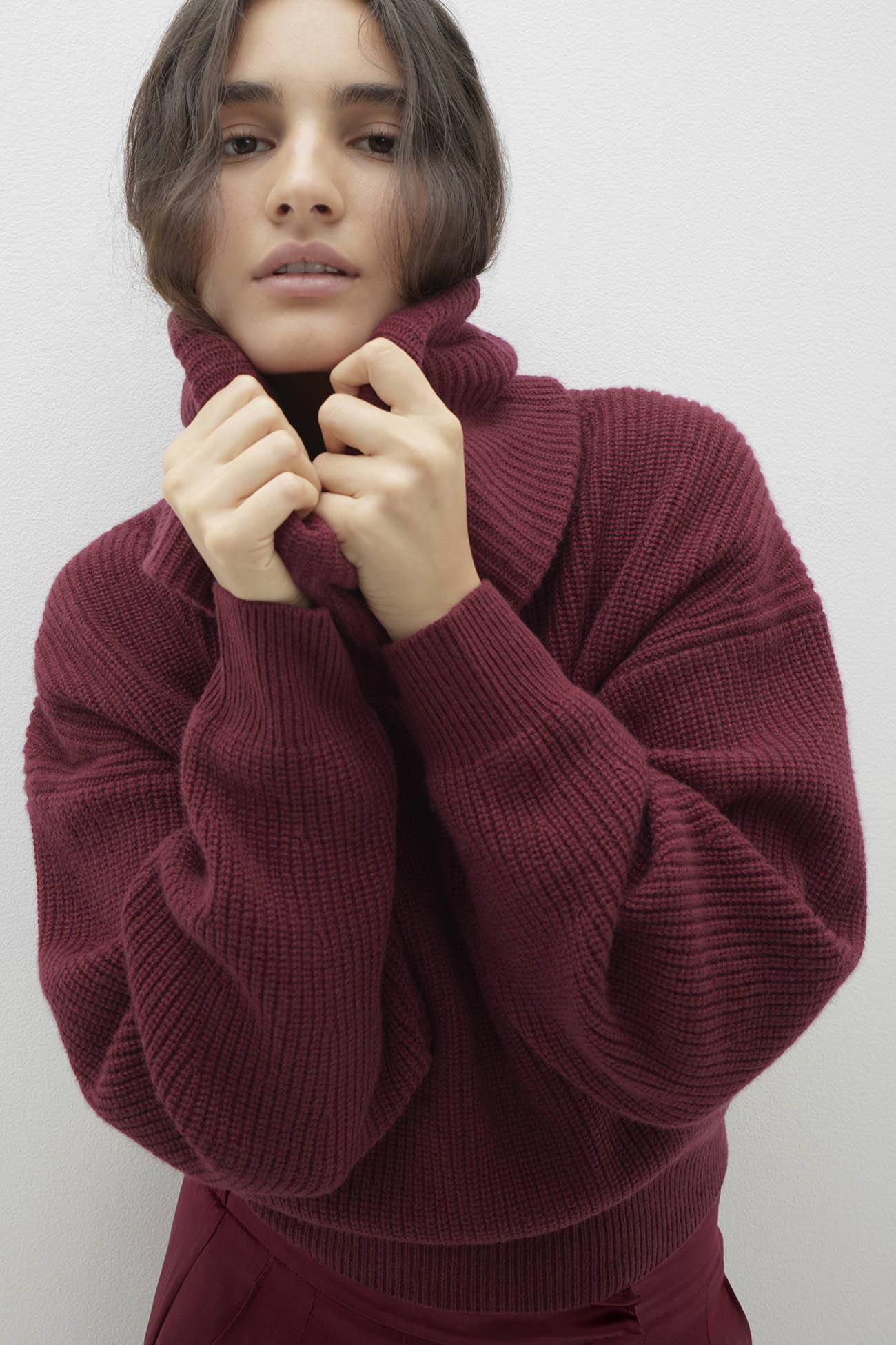 ALAYAH CASHMERE TURTLENECK SWEATER - Image 8