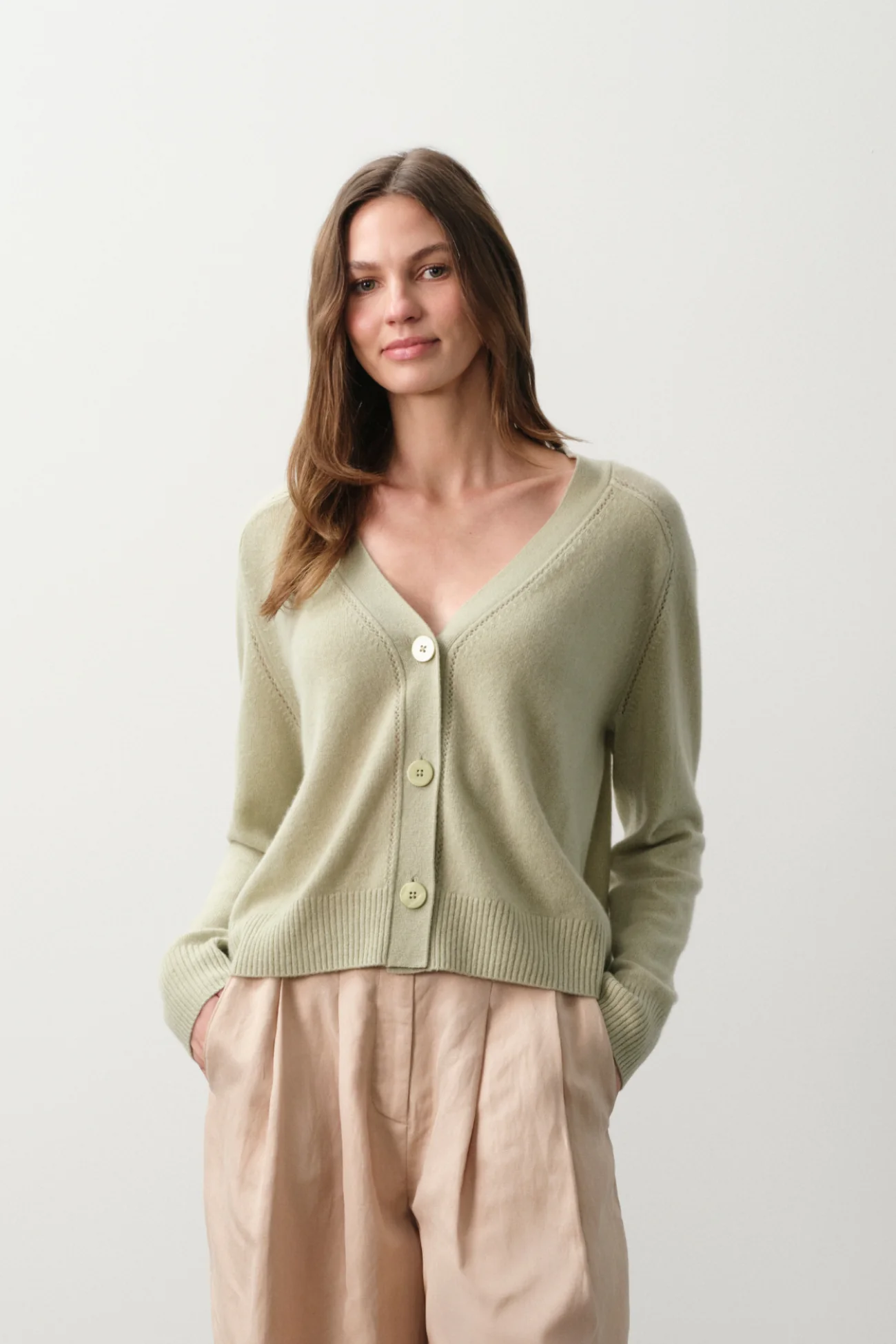 ALTHEA FEATHERWEIGHT CASHMERE CARDIGAN - Image 12