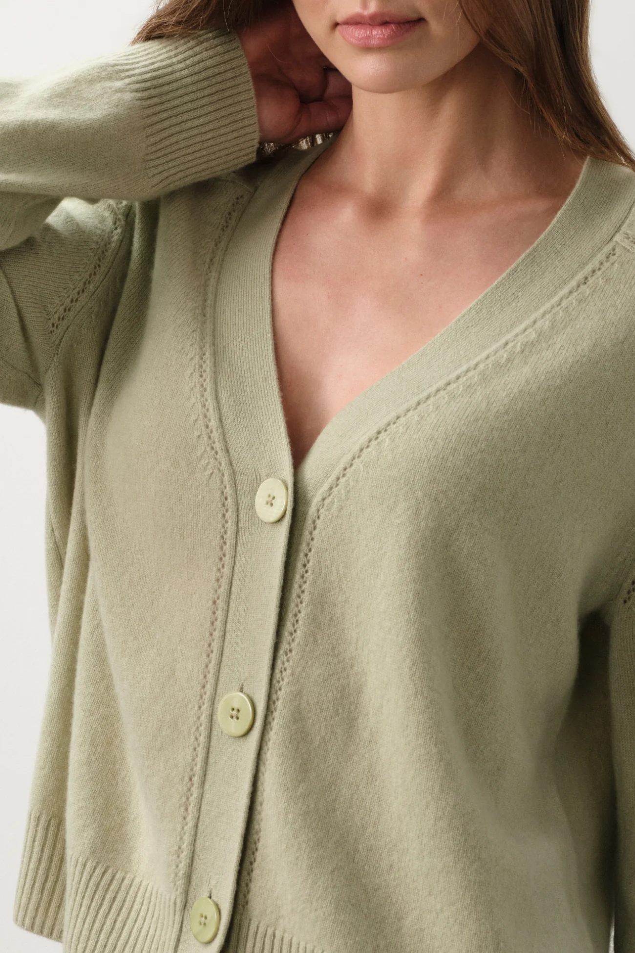 ALTHEA FEATHERWEIGHT CASHMERE CARDIGAN - Image 15