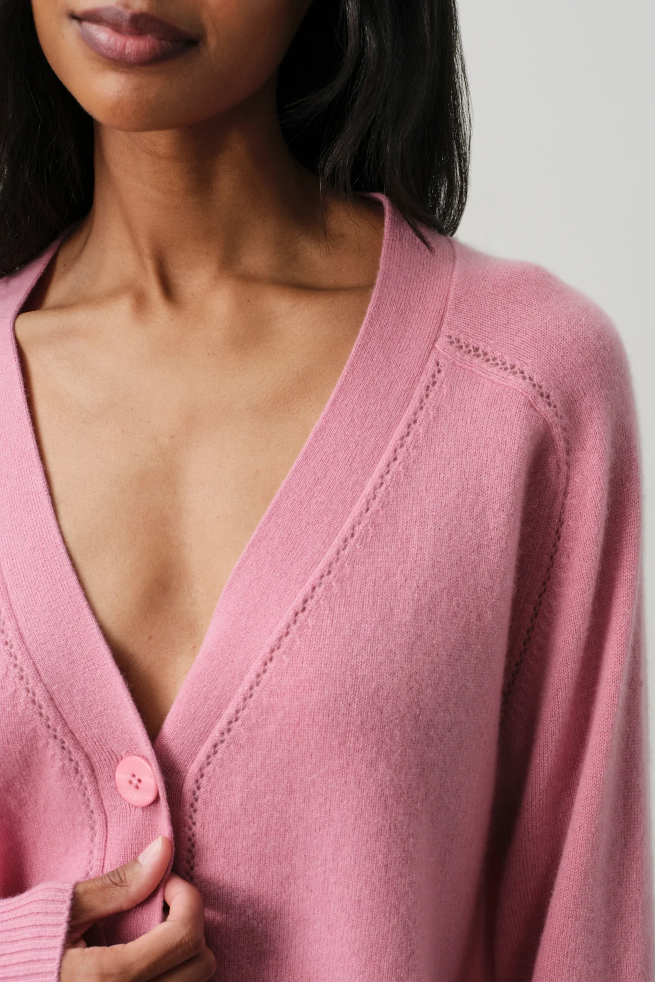 ALTHEA FEATHERWEIGHT CASHMERE CARDIGAN - Image 5