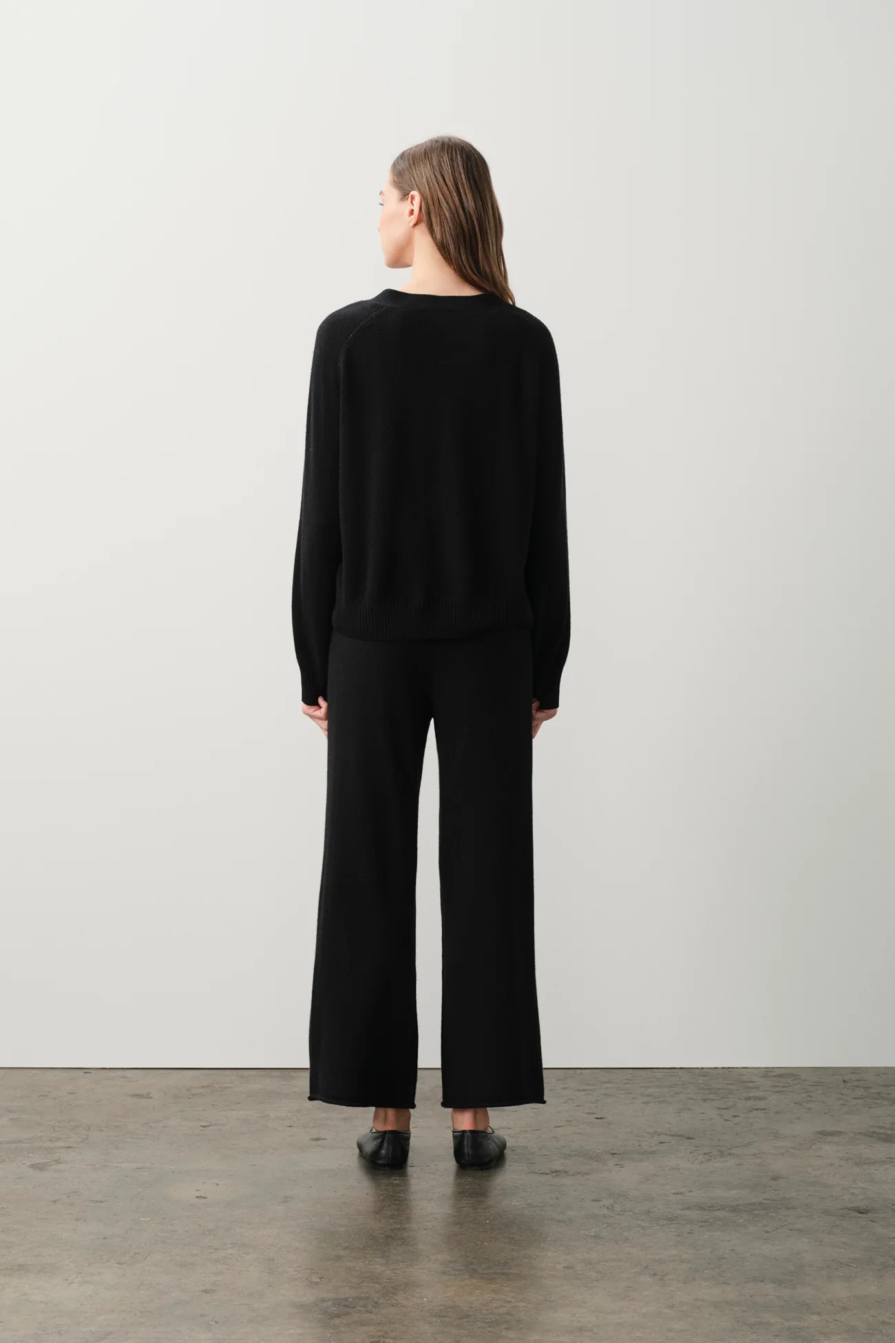 ALTHEA FEATHERWEIGHT CASHMERE CARDIGAN - Image 9