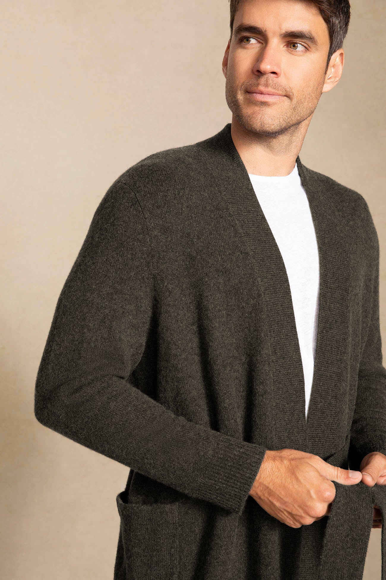 ANGUS CASHMERE ROBE - Image 9