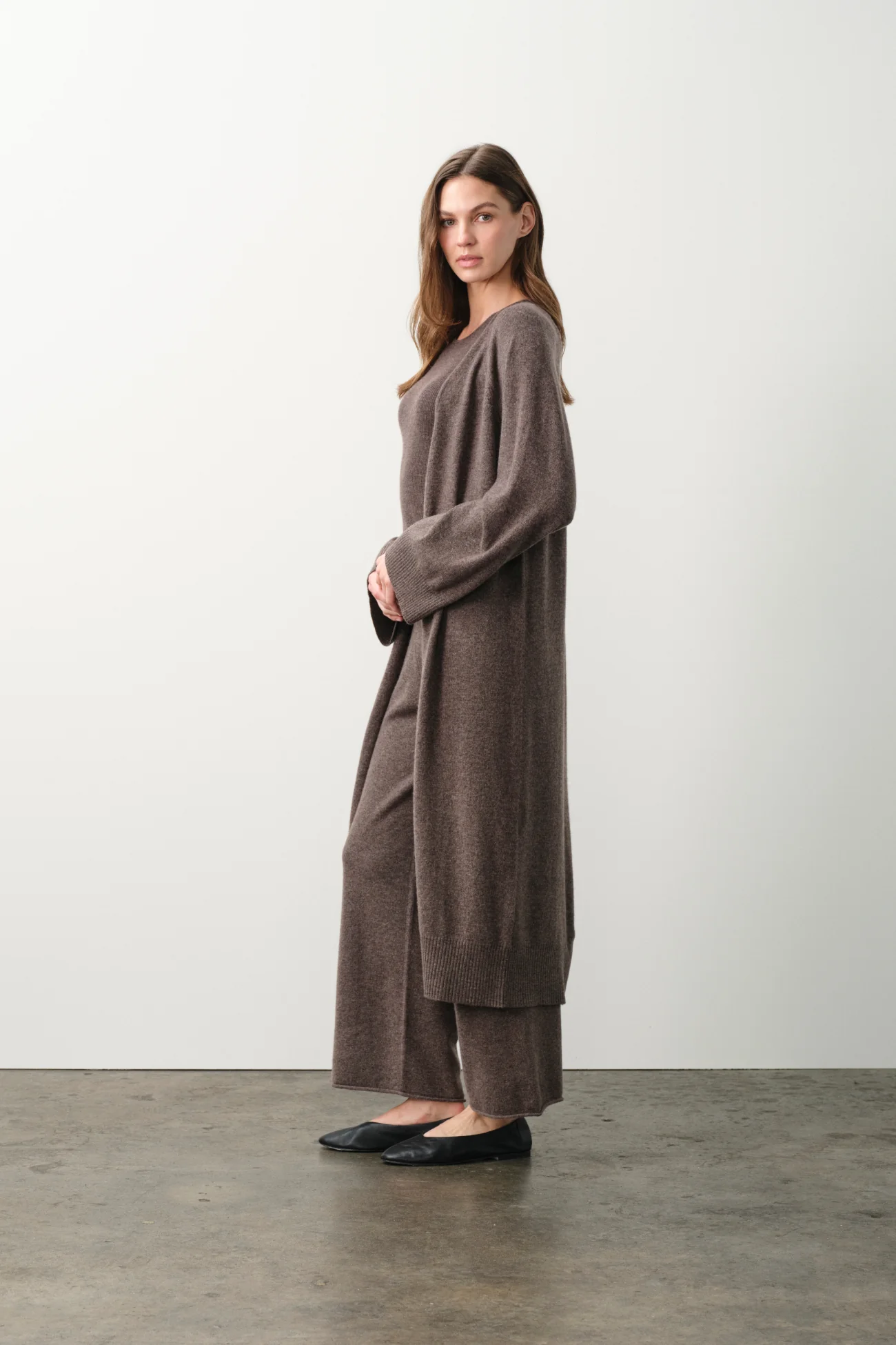 ASTER FEATHERWEIGHT CASHMERE LONGLINE CARDIGAN - Image 8