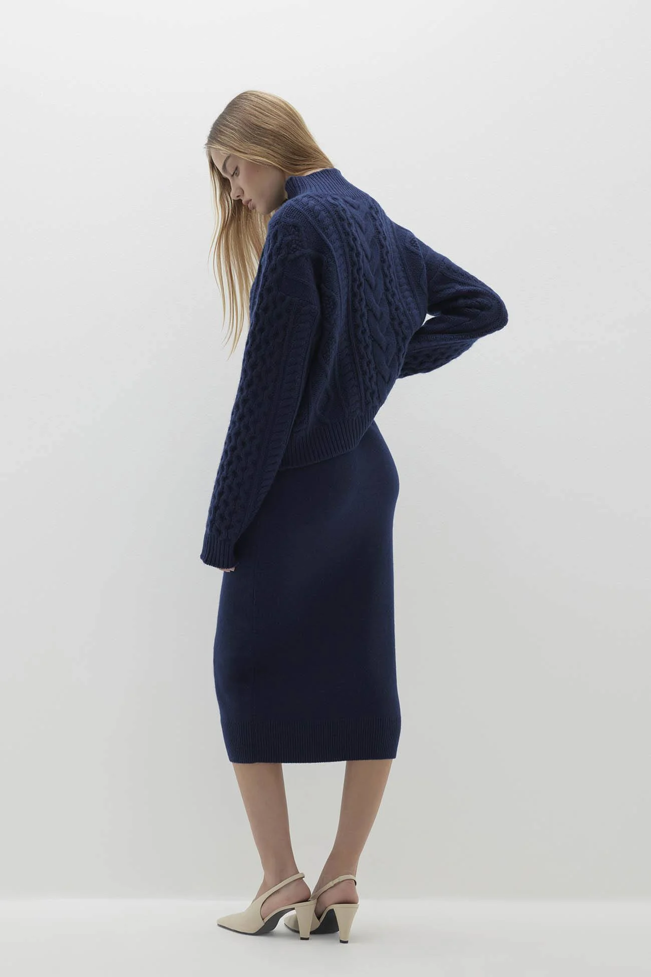AVRIL CABLE TURTLENECK - Image 38