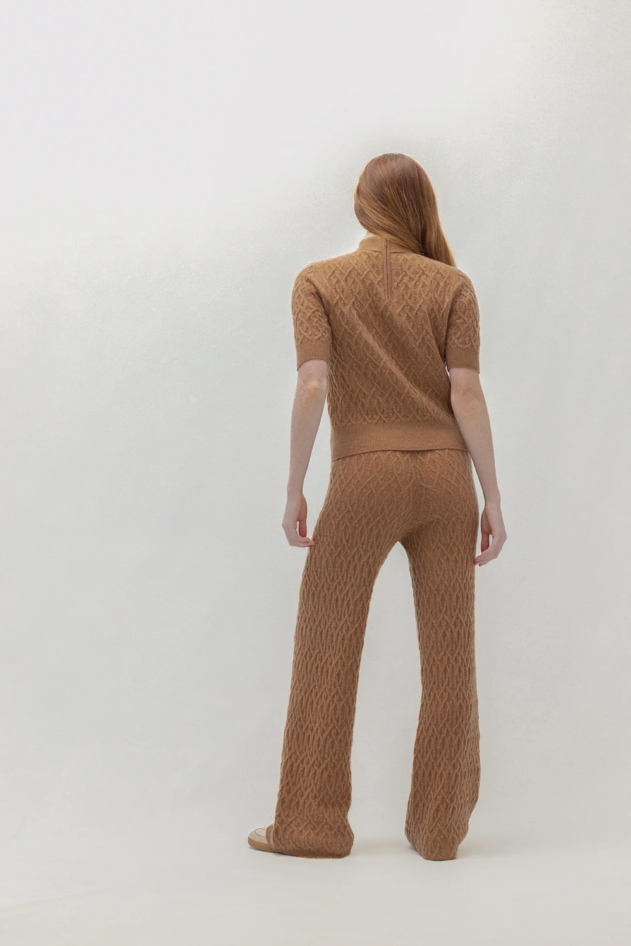 CABLE KNIT MOCK NECK - Image 2