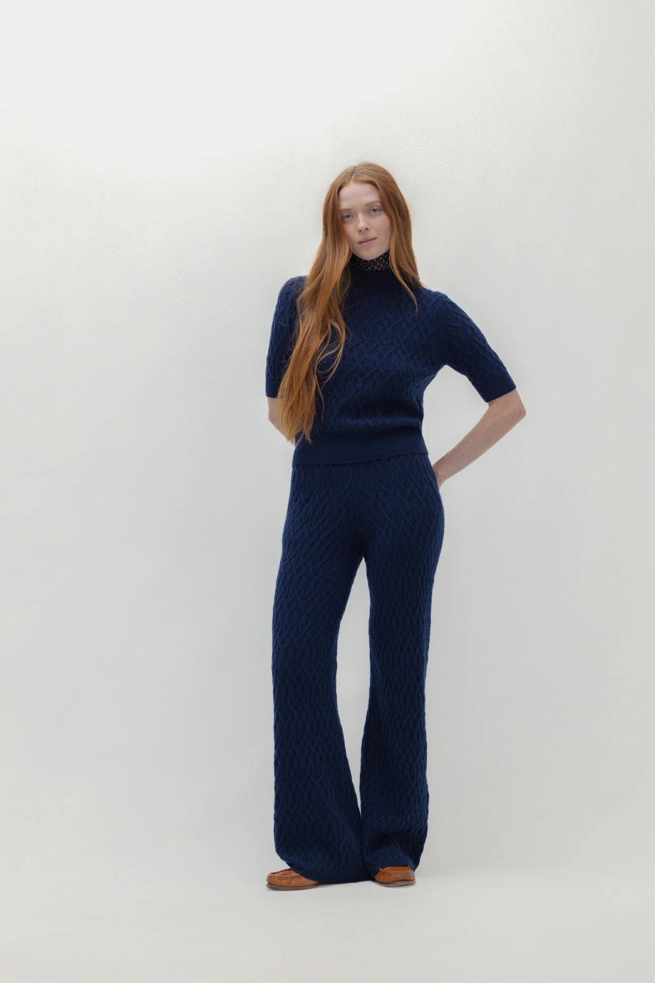 CABLE KNIT MOCK NECK - Image 7