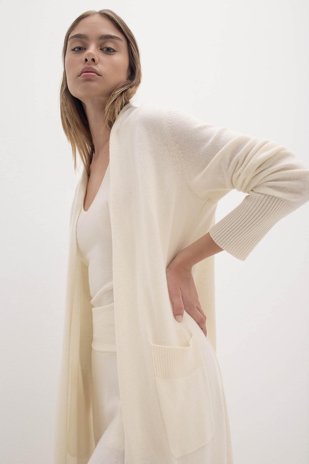 CARMELA LONGLINE CASHMERE CARDIGAN - Image 23