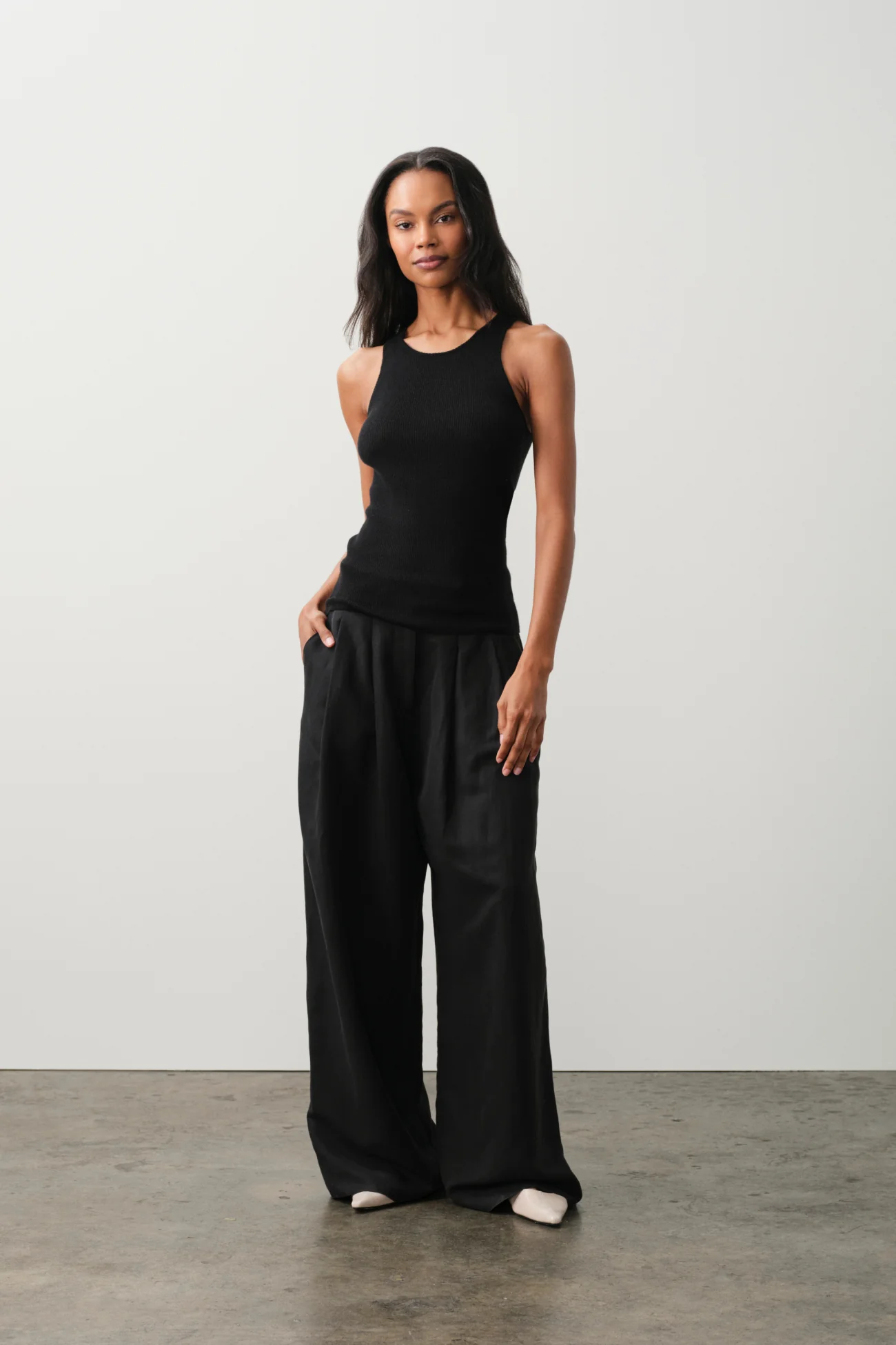 CAROLINA CREWNECK CASHMERE TANK - Image 7