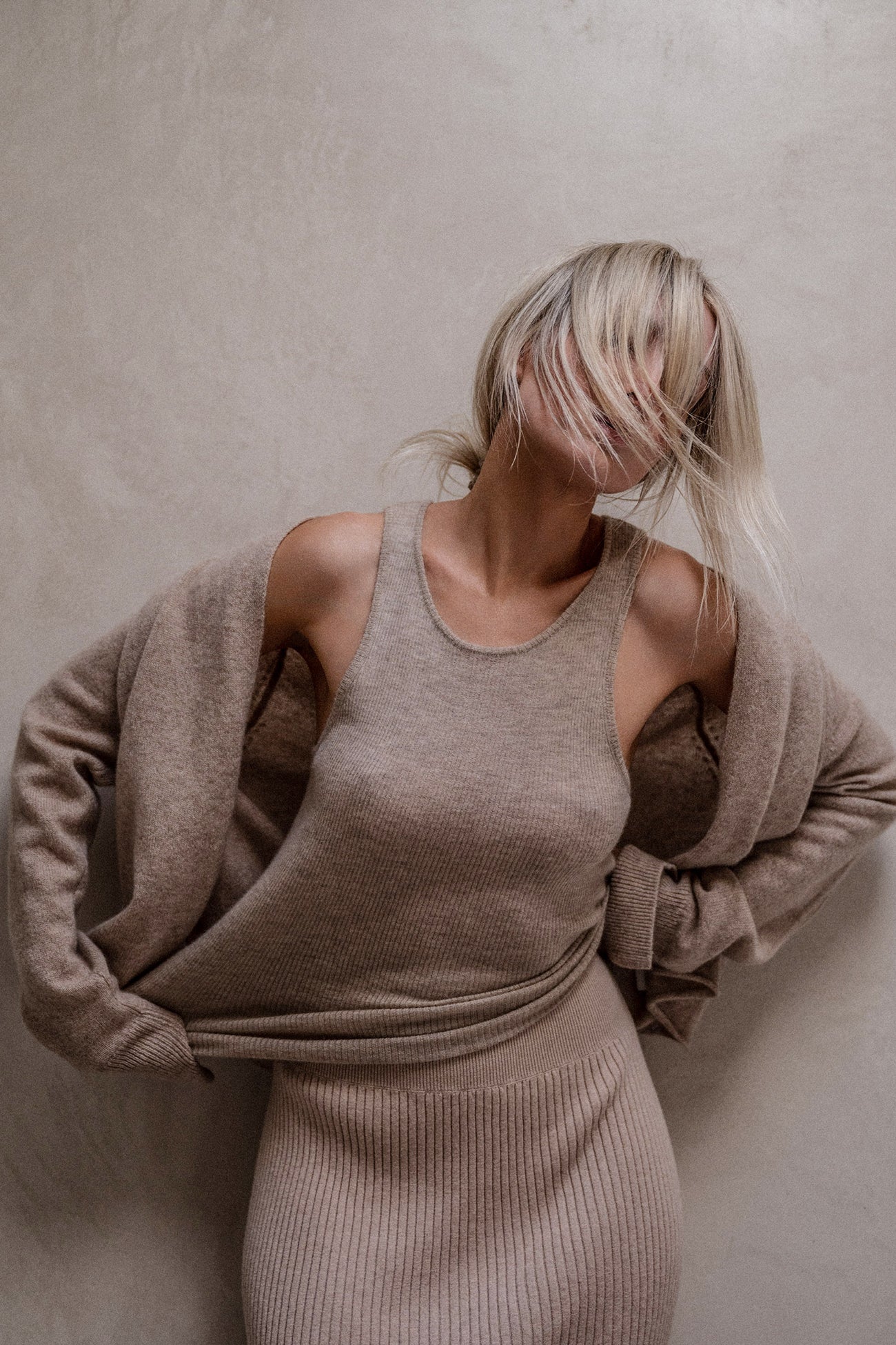 CAROLINA CREWNECK CASHMERE TANK - Image 71