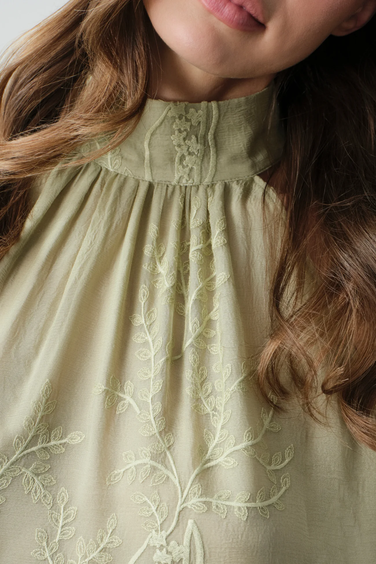 CASSIA FLORAL SILK CHIFFON HALTER TOP - Image 5
