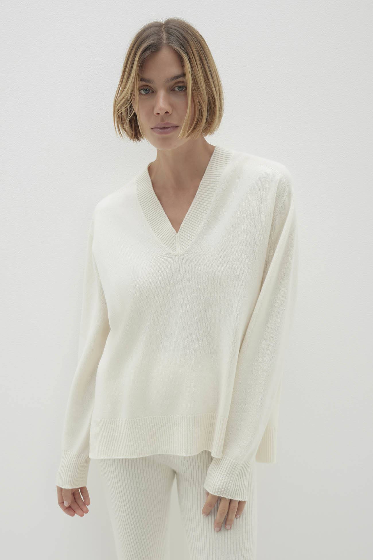 CELESTE V-NECK CASHMERE SWEATER - Image 8