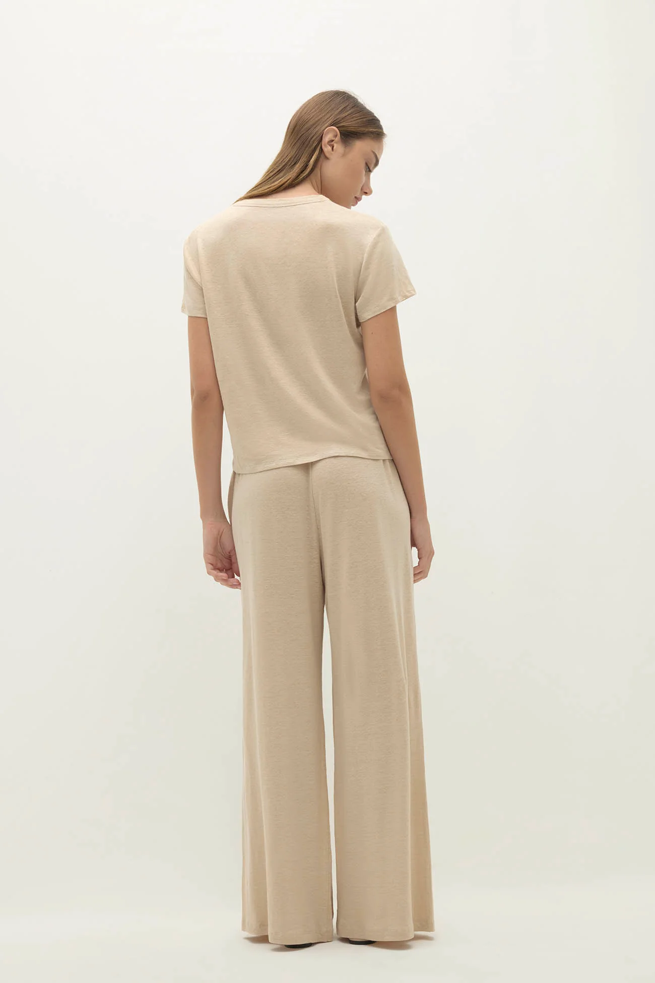 CHLOE LINEN CREWNECK TEE - Image 6