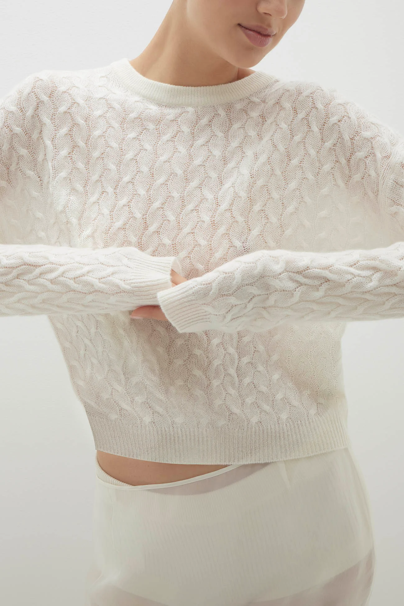 CHRISSY CROPPED CABLE KNIT SWEATER - Image 11