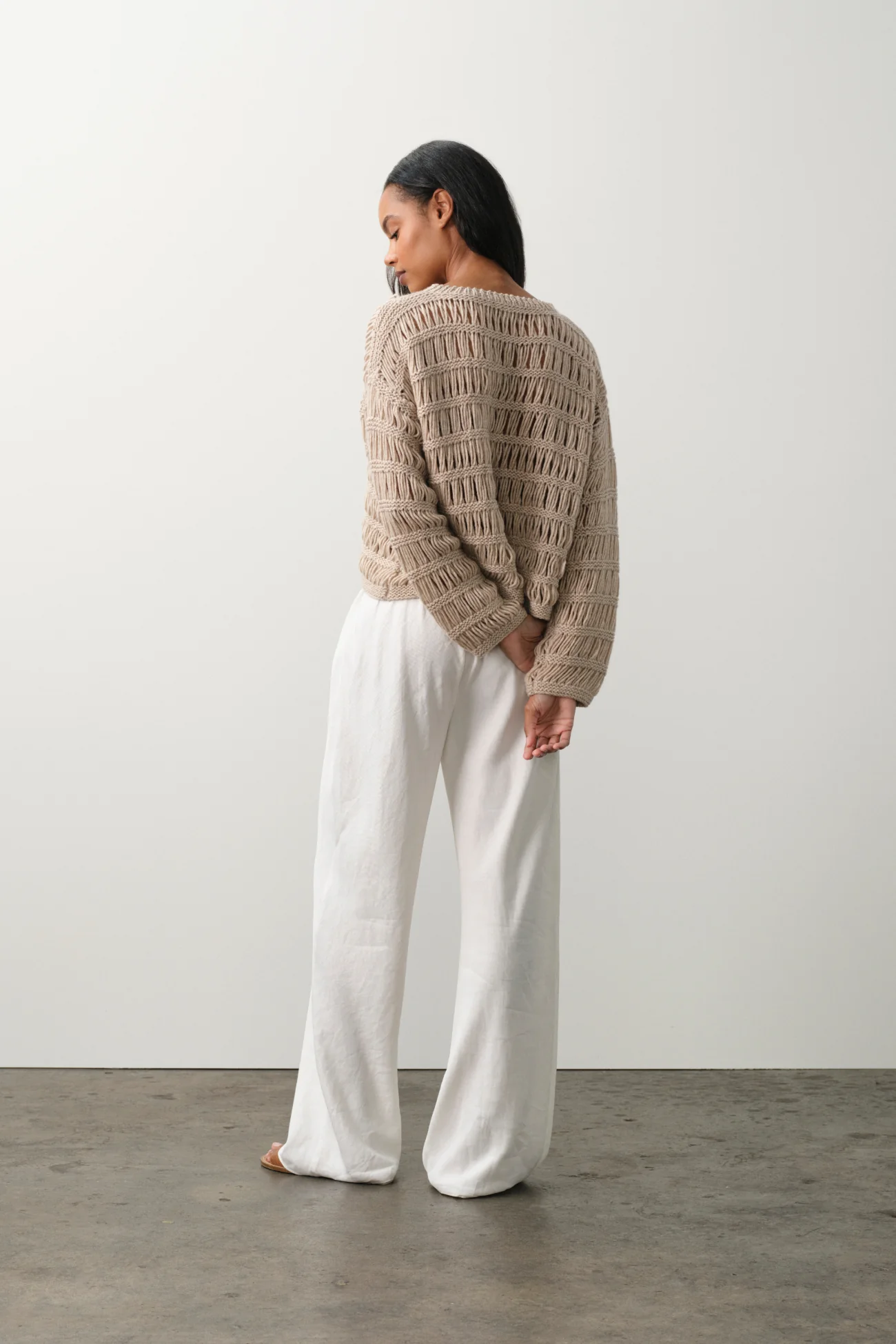 DAISY HAND-KNIT CREWNECK - Image 3