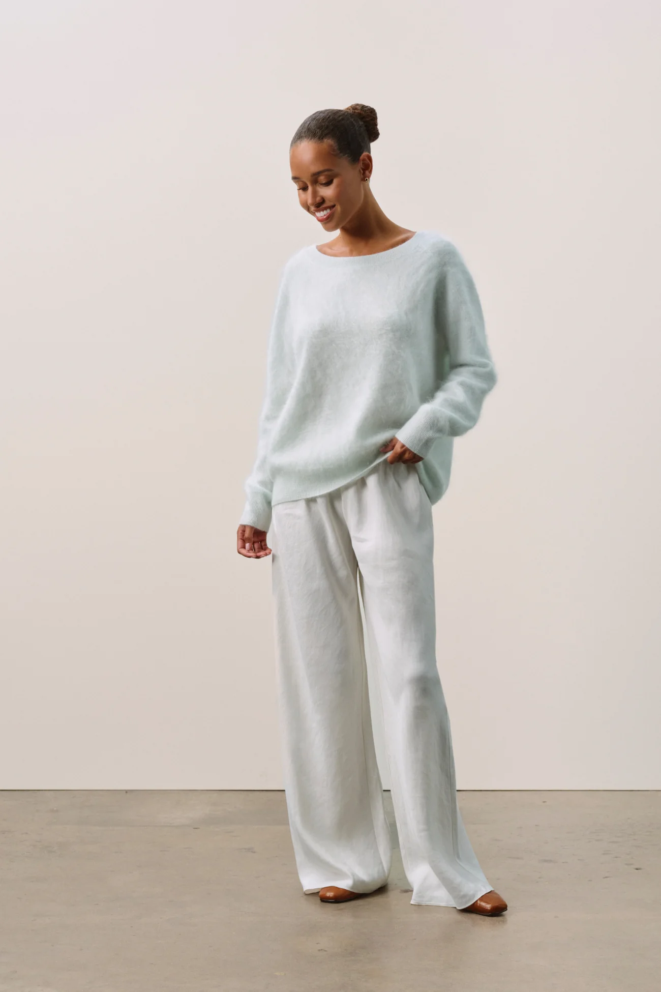 DOVE BRUSHED CASHMERE BOATNECK - Image 8