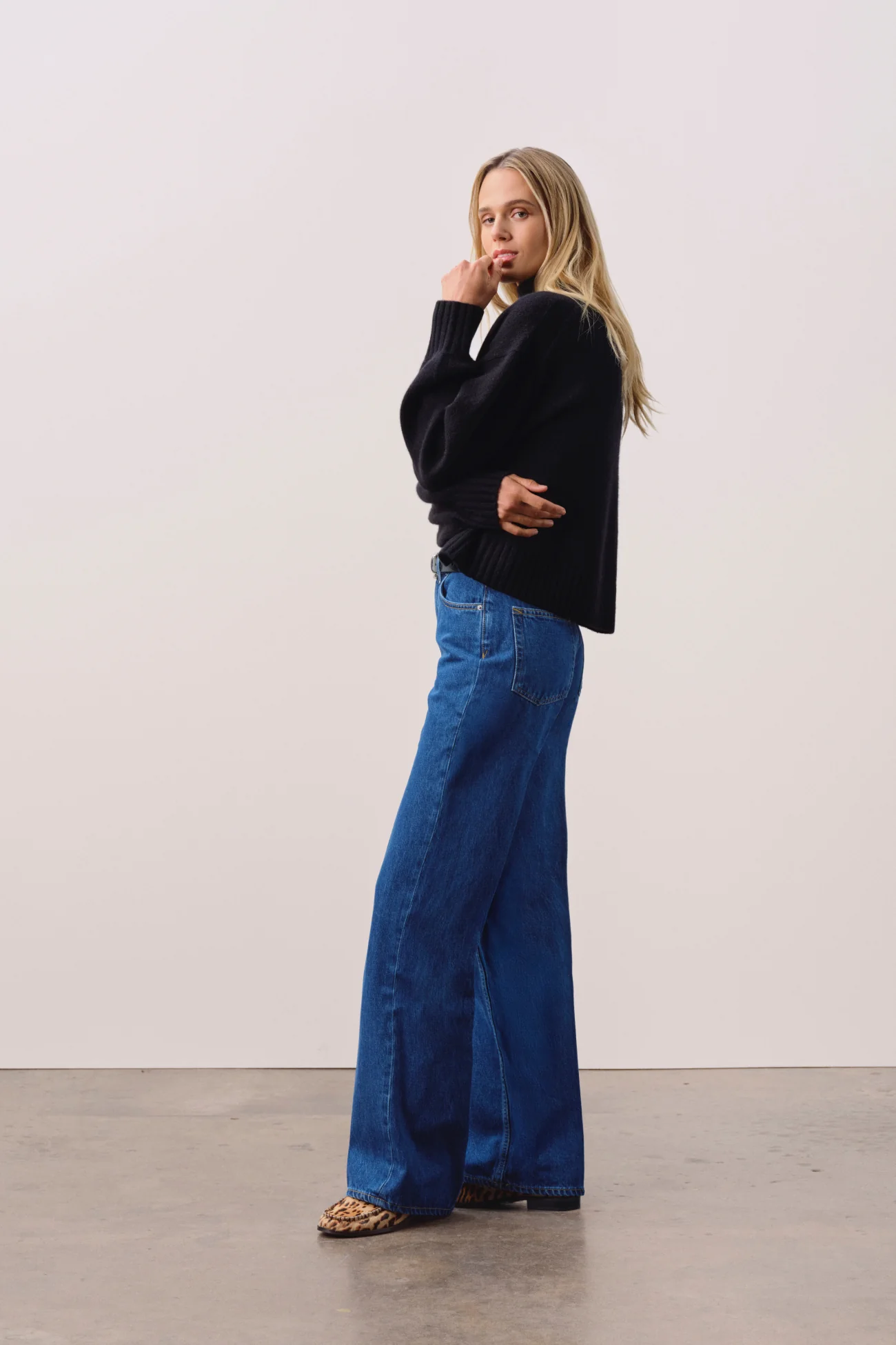 EMBER CASHMERE TURTLENECK - Image 3