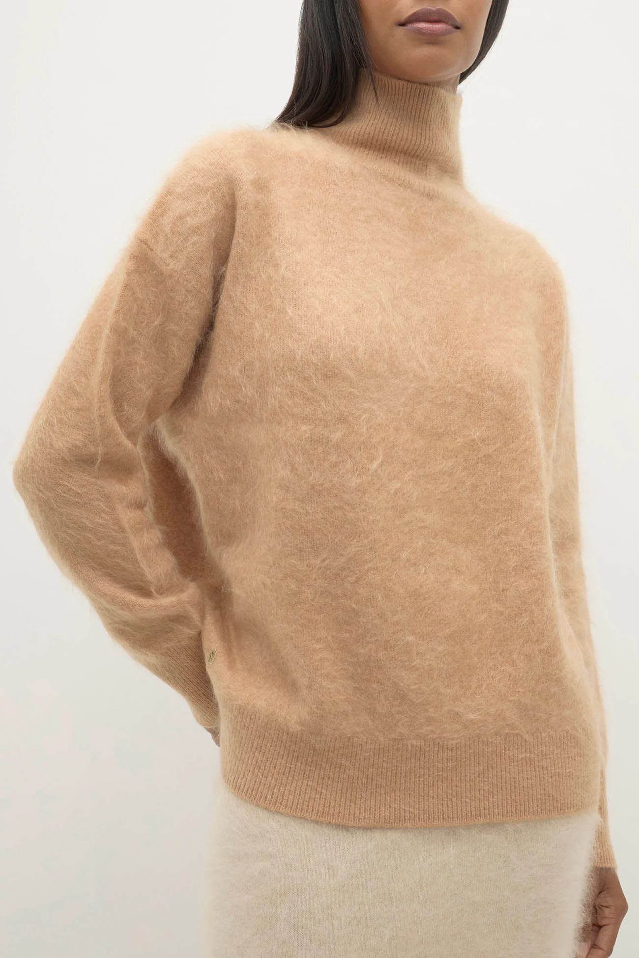 ETHEL BRUSHED CASHMERE TURTLENECK SWEATER - Image 17