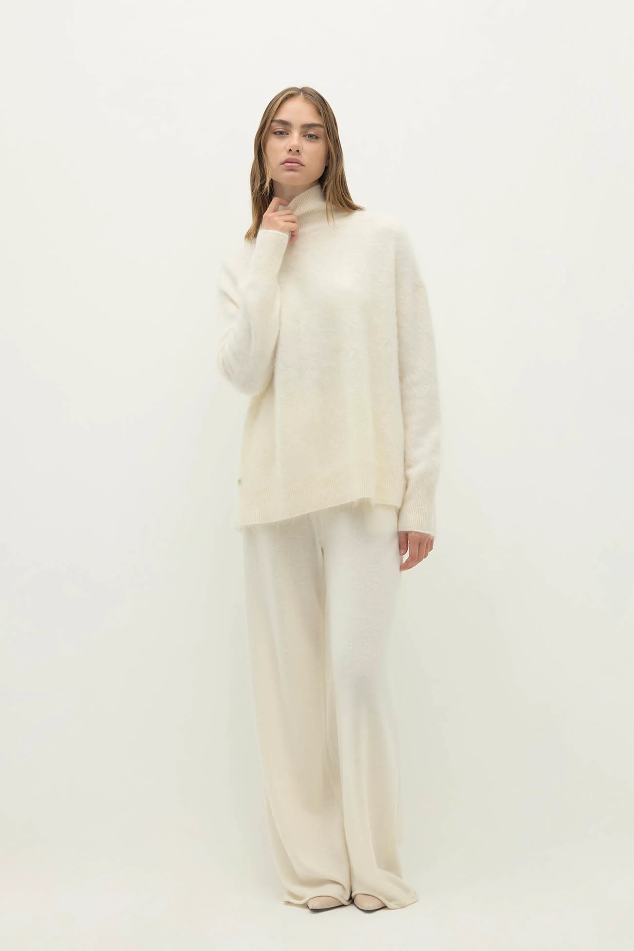 ETHEL BRUSHED CASHMERE TURTLENECK SWEATER - Image 19