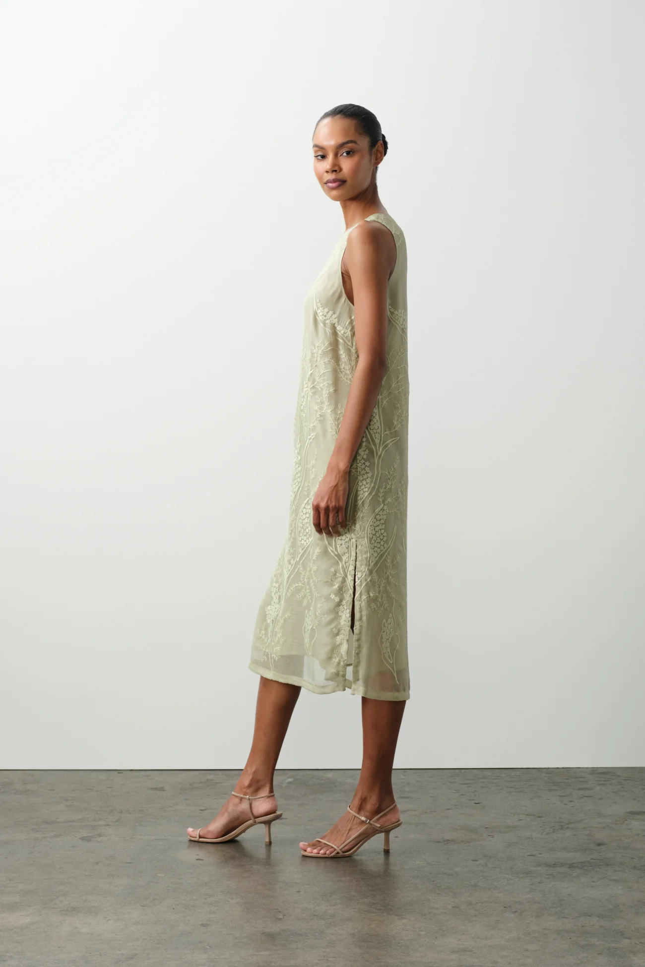 GILLIAN FLORAL SILK CHIFFON MIDI DRESS - Image 7
