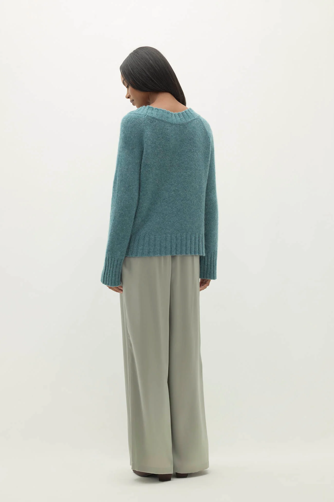 GIORGIA CLOUD SPUN CASHMERE BOATNECK - Image 3