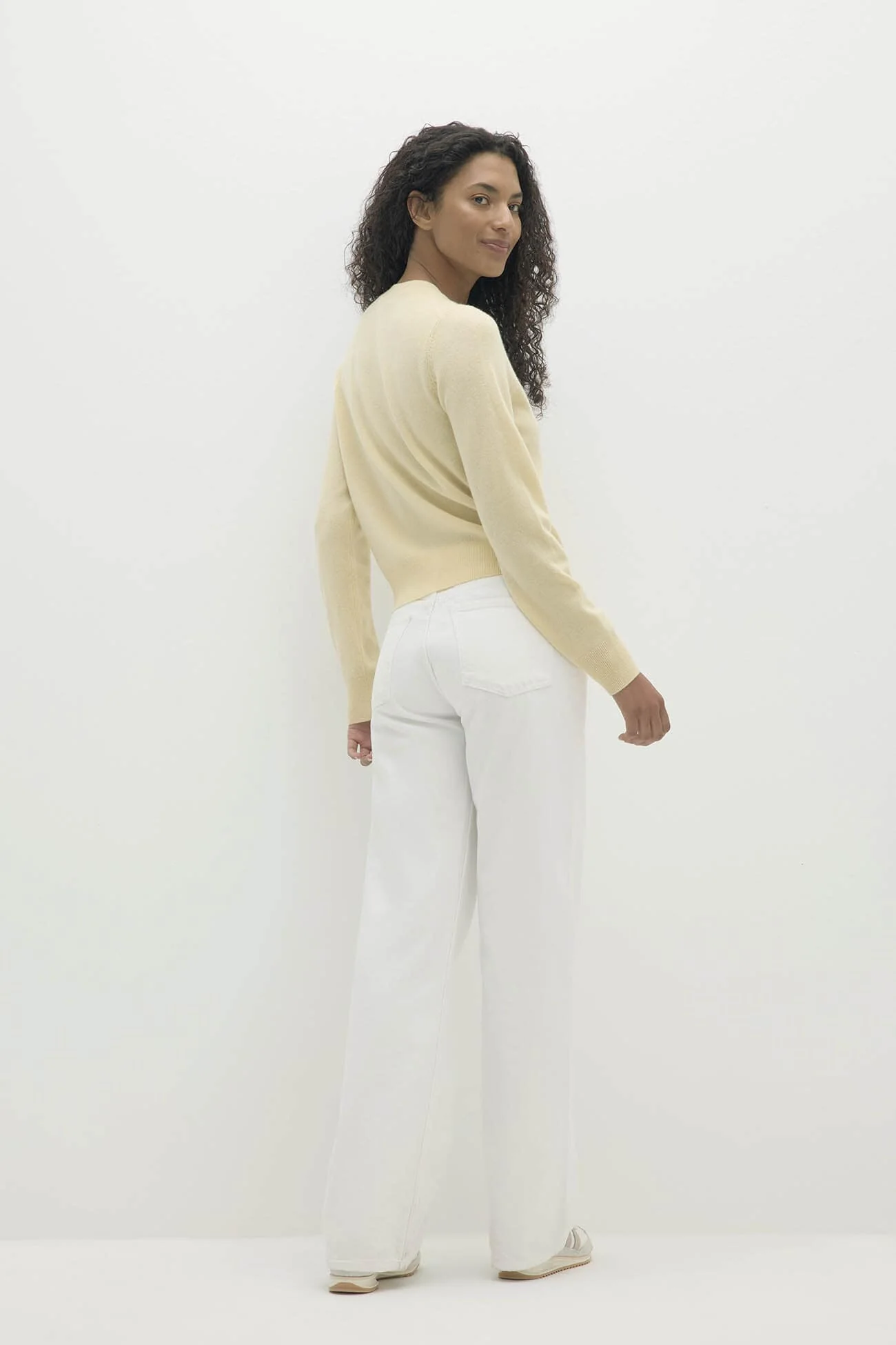 JAYLA BUTTON-UP CASHMERE CARDIGAN - Image 15