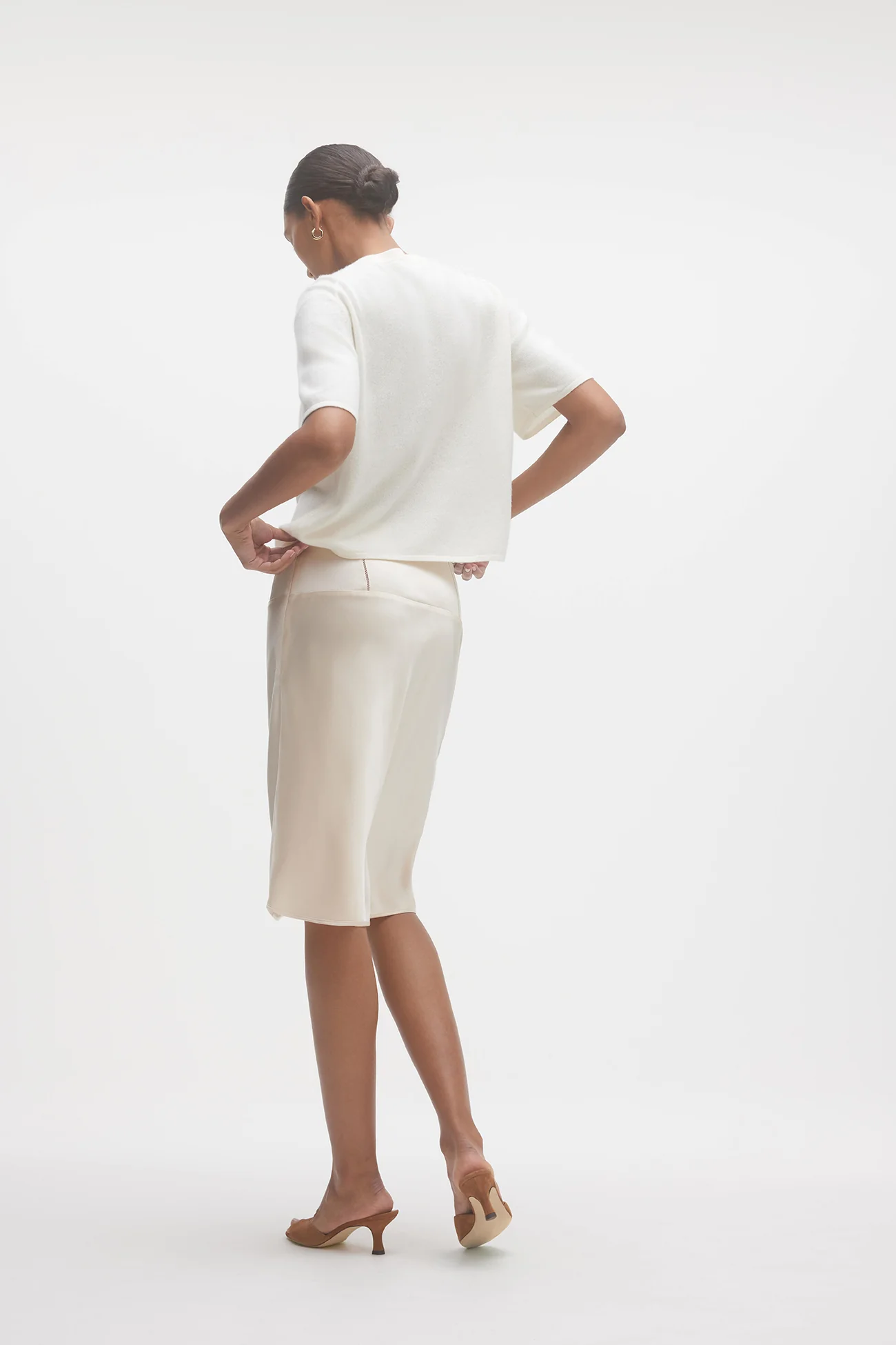 JEAN CASHMERE CREWNECK SWEATER - Image 18