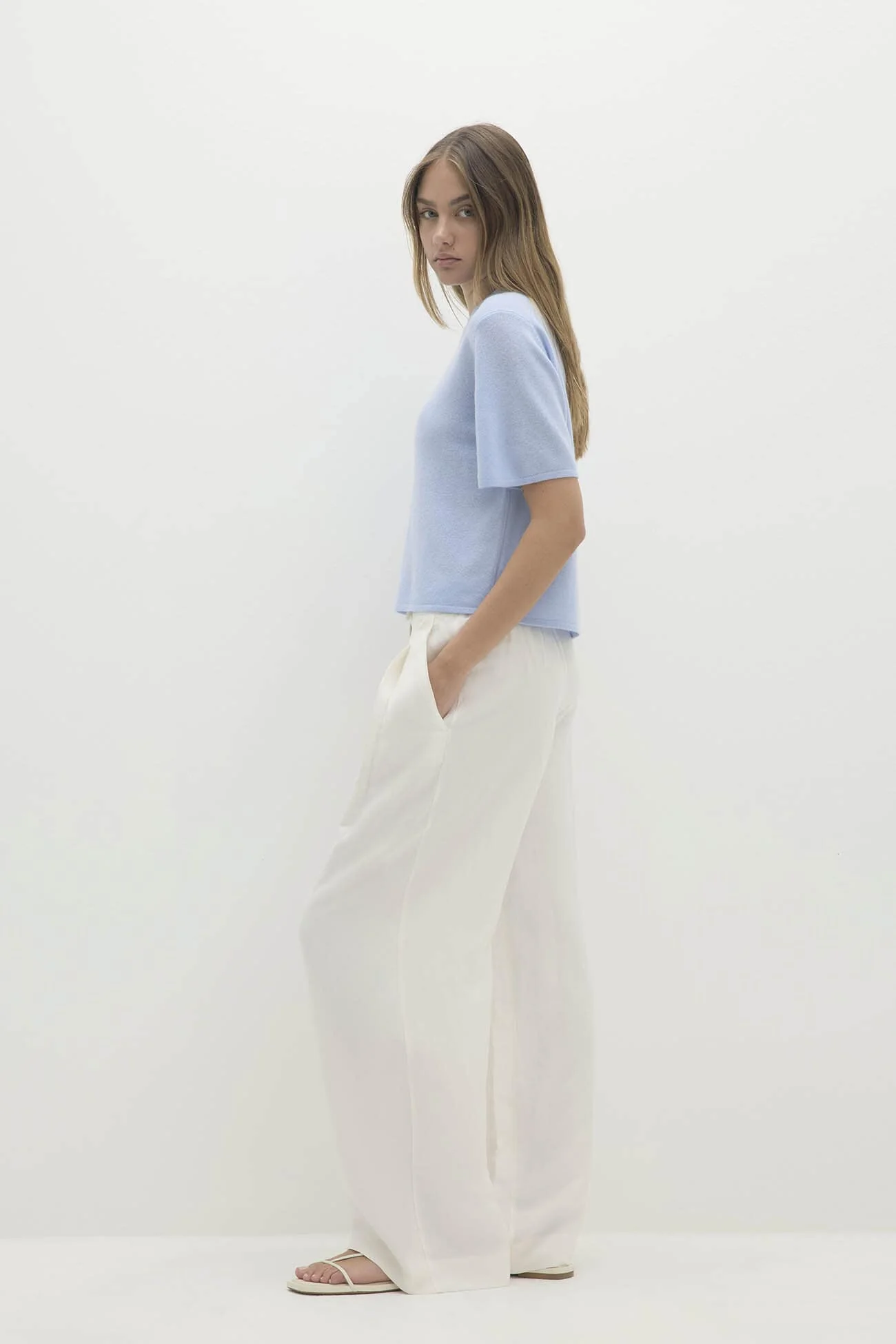 JEAN CASHMERE CREWNECK SWEATER - Image 4