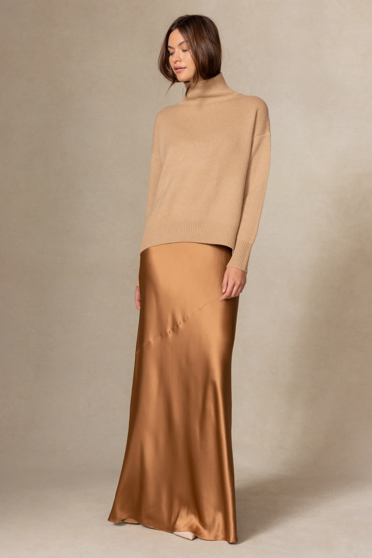 JOSLYN TURTLENECK CASHMERE SWEATER - Image 10
