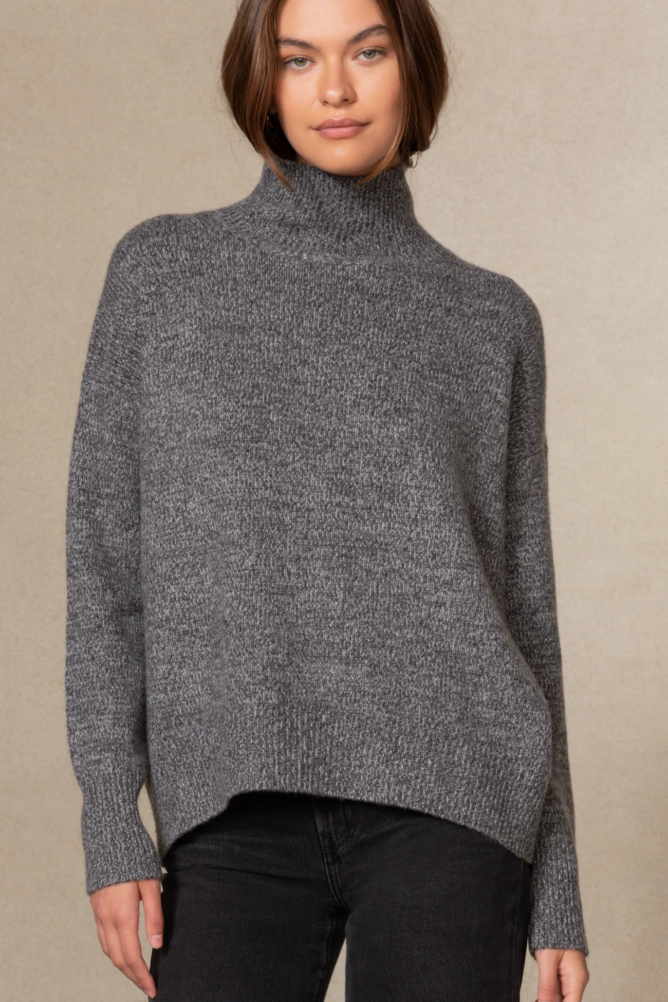 JOSLYN TURTLENECK CASHMERE SWEATER - Image 28