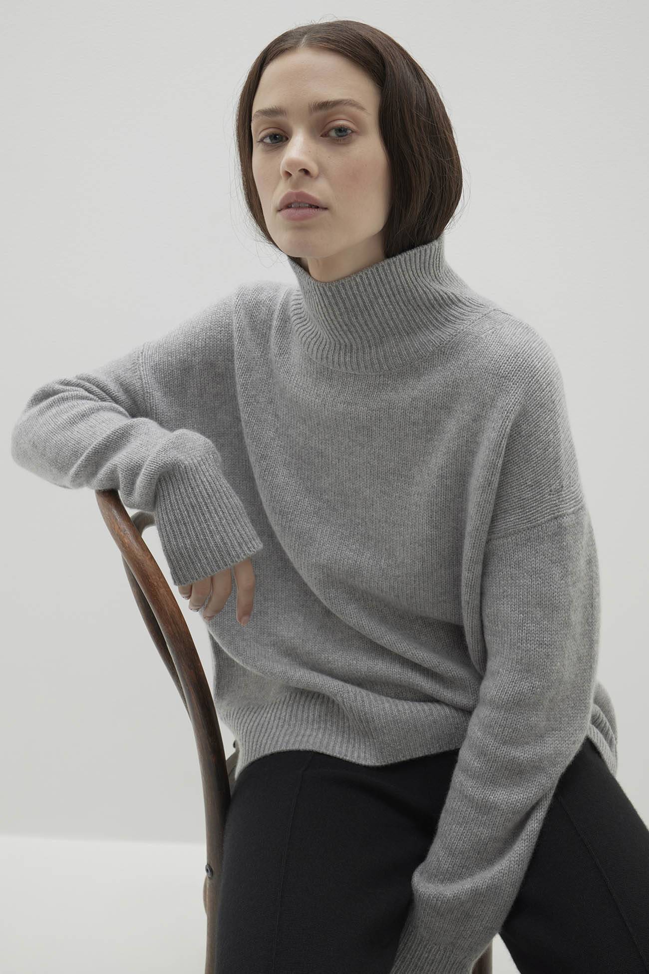 JOSLYN TURTLENECK CASHMERE SWEATER - Image 44