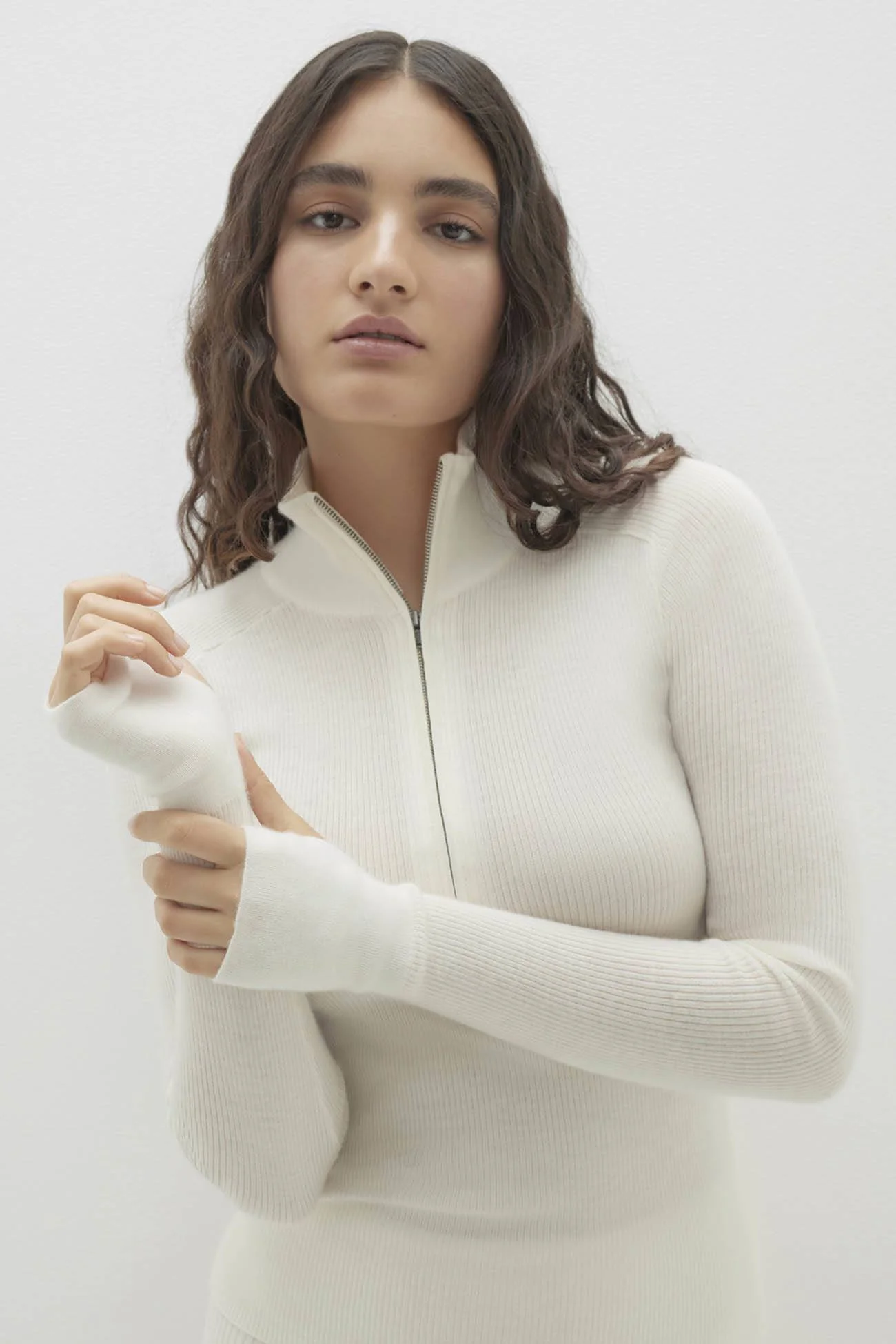 JULIETTE FITTED CASHMERE QUARTER-ZIP - Image 11