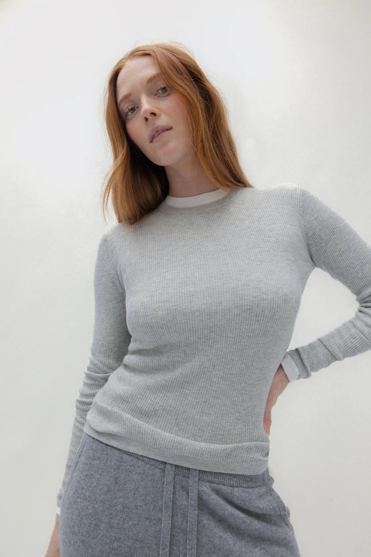 LONG-SLEEVE RIBBED TEE - Image 9