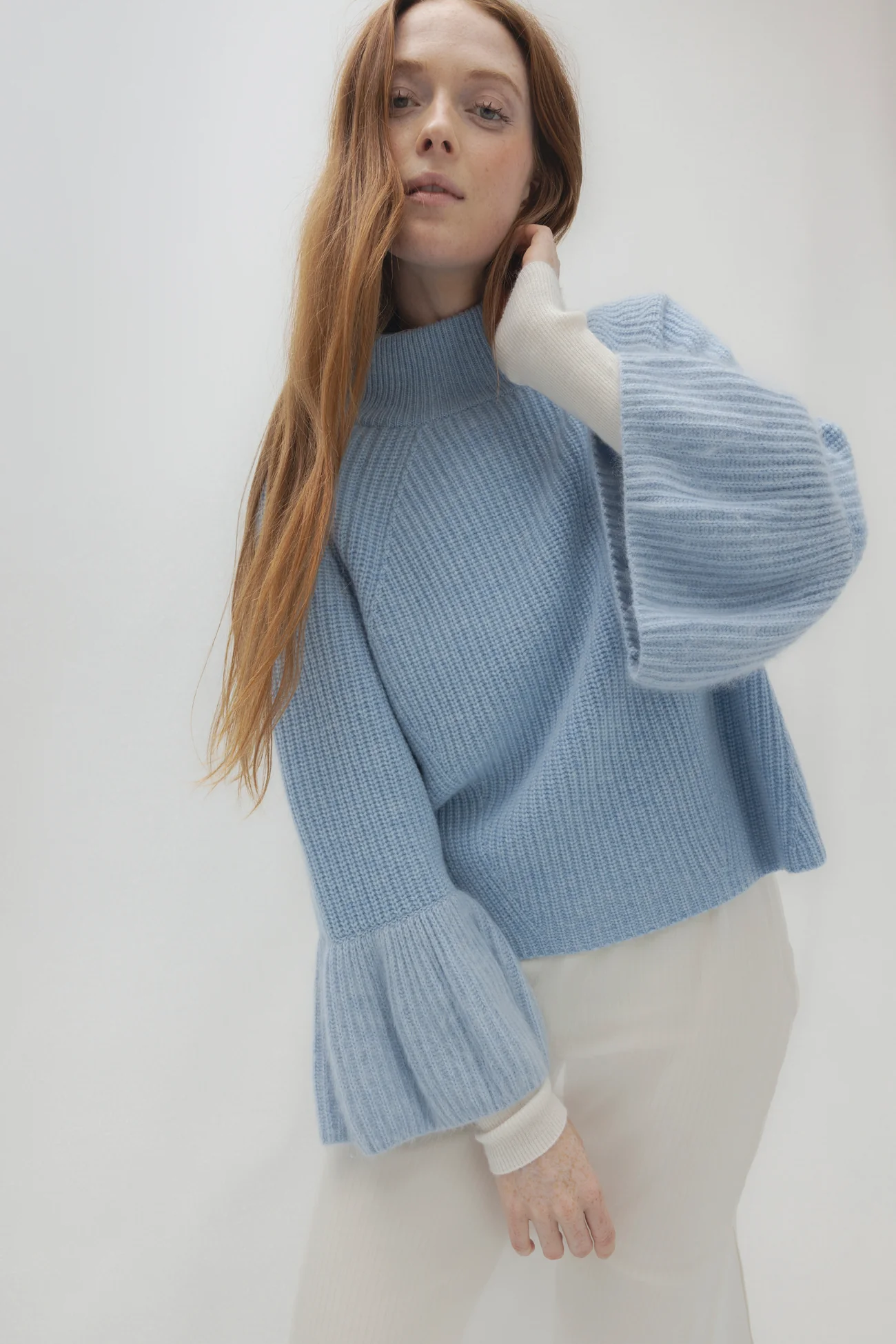 LUXE PUFF TURTLENECK - Image 10
