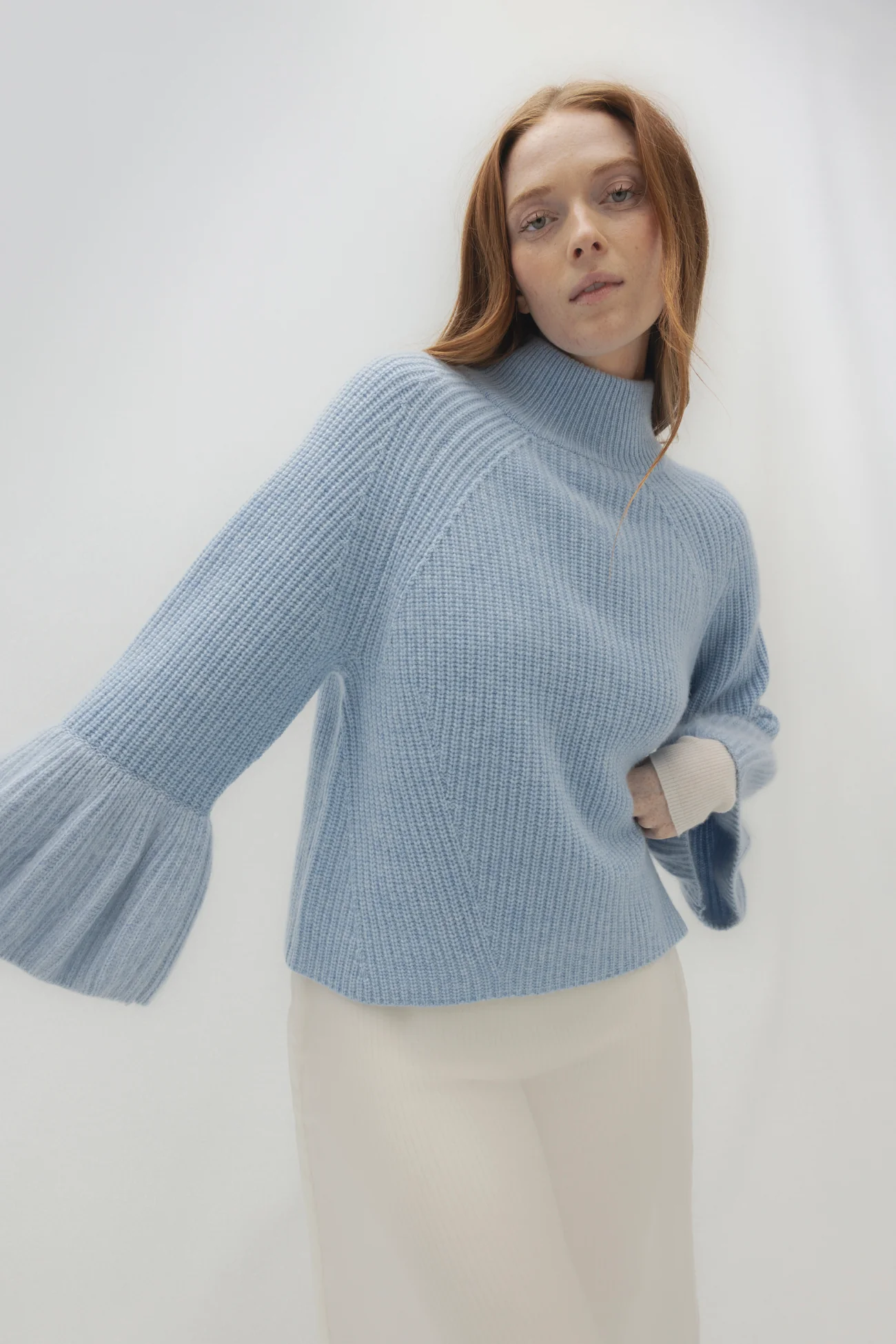 LUXE PUFF TURTLENECK - Image 9
