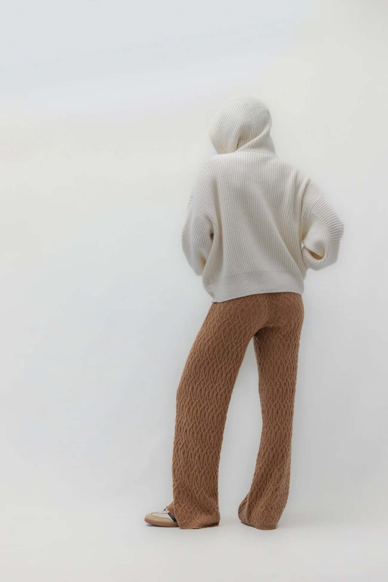 LUXE PUFF ZIP UP CARDIGAN - Image 3