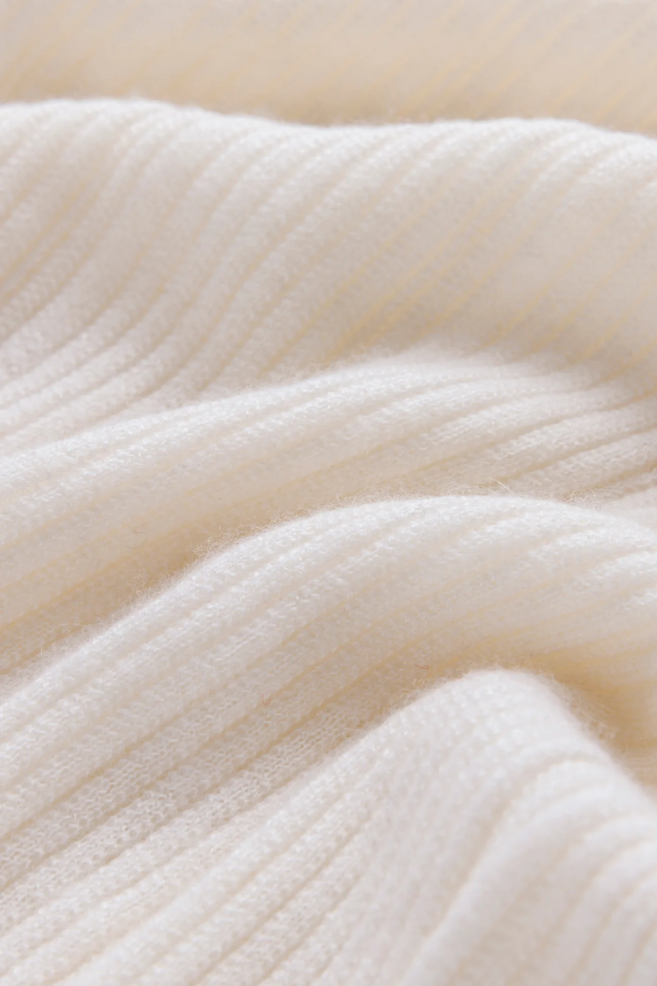 MABLE TRELLIS LONG SLEEVE CASHMERE TEE - Image 14