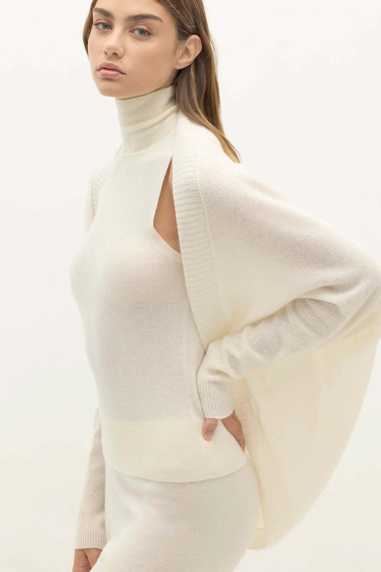 MELINA CASHMERE SHRUG - Image 15