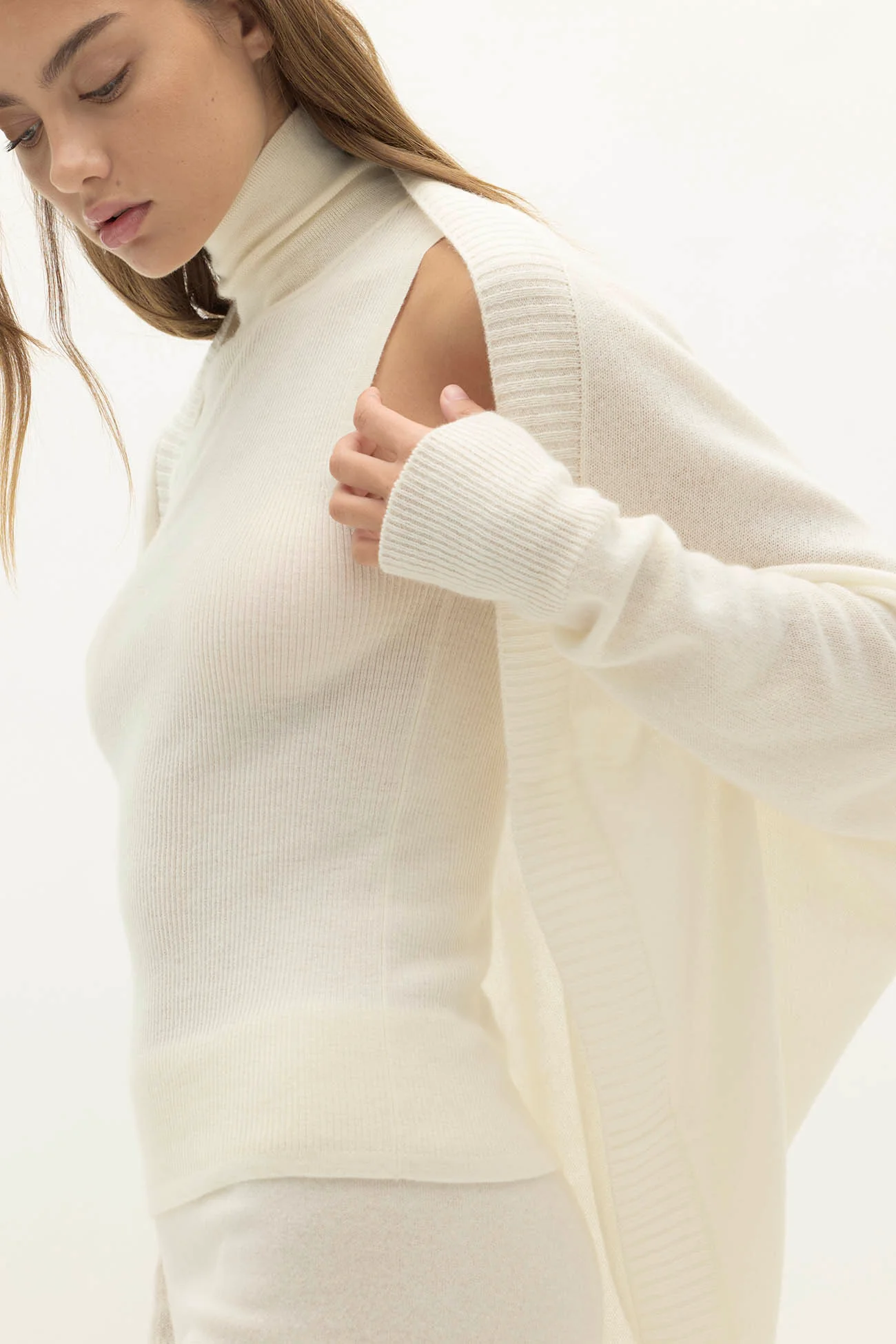 MELINA CASHMERE SHRUG - Image 17