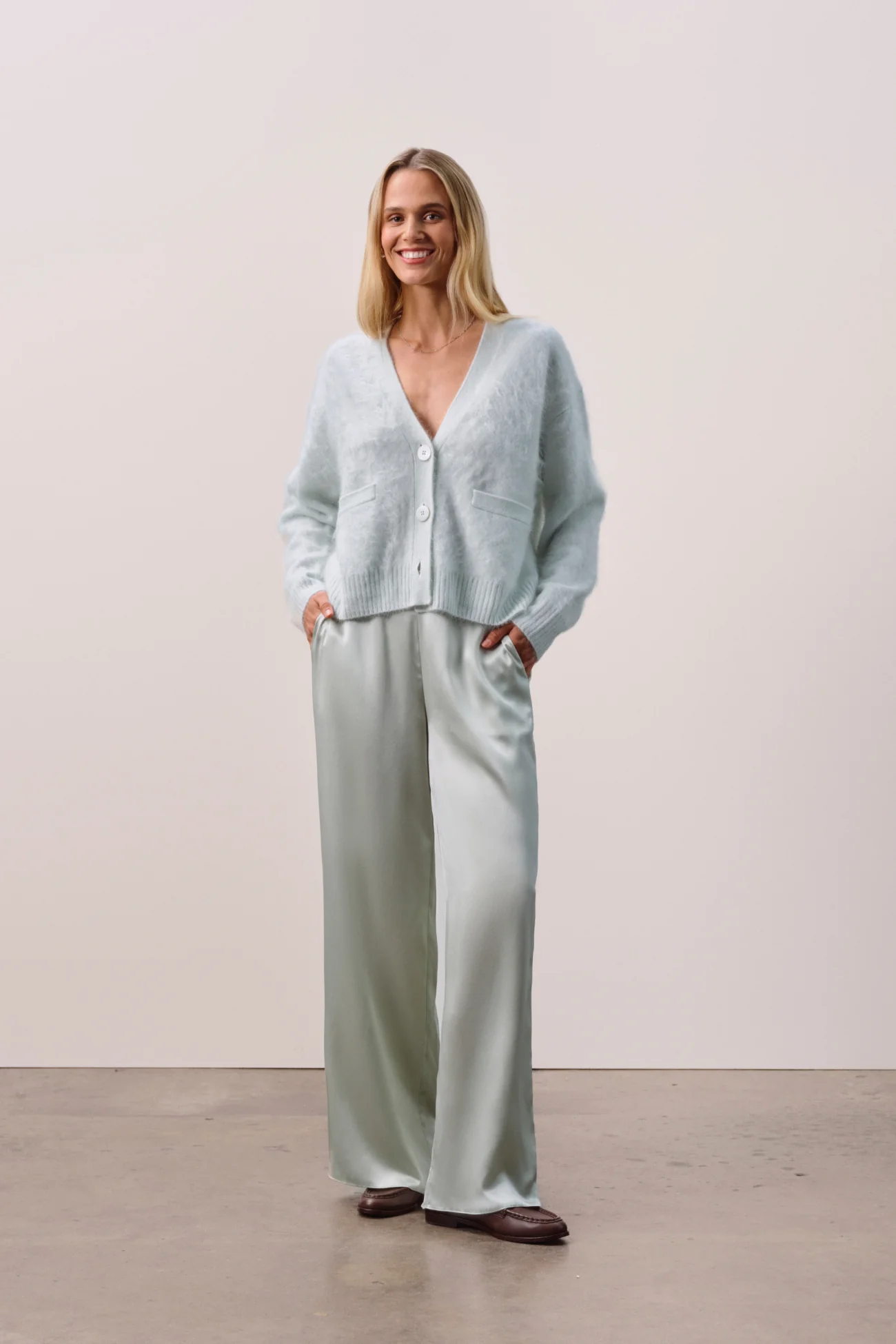 MICHAELA BRUSHED CASHMERE CARDIGAN - Image 45