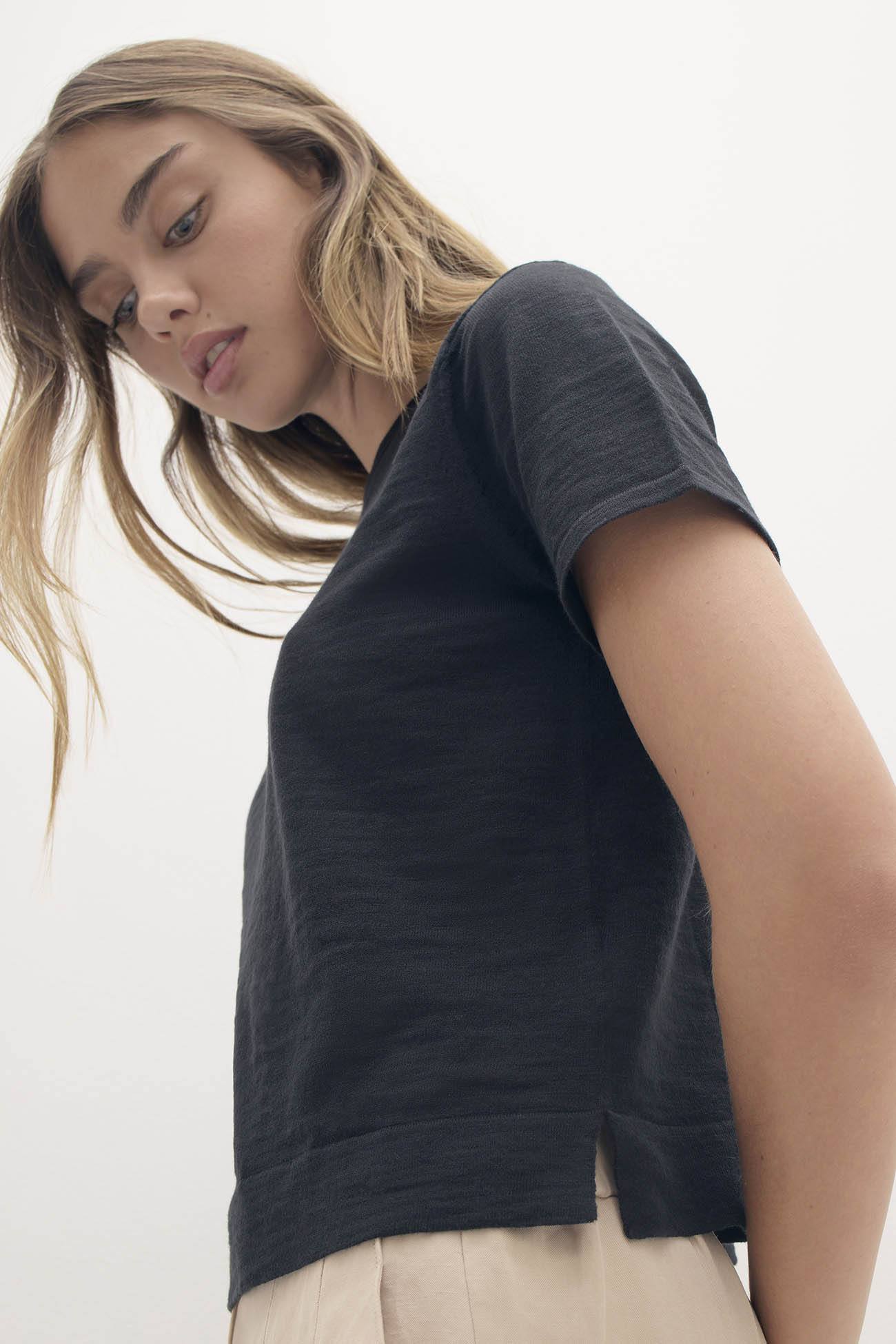 NELLA ORGANIC COTTON CREWNECK TEE - Image 5