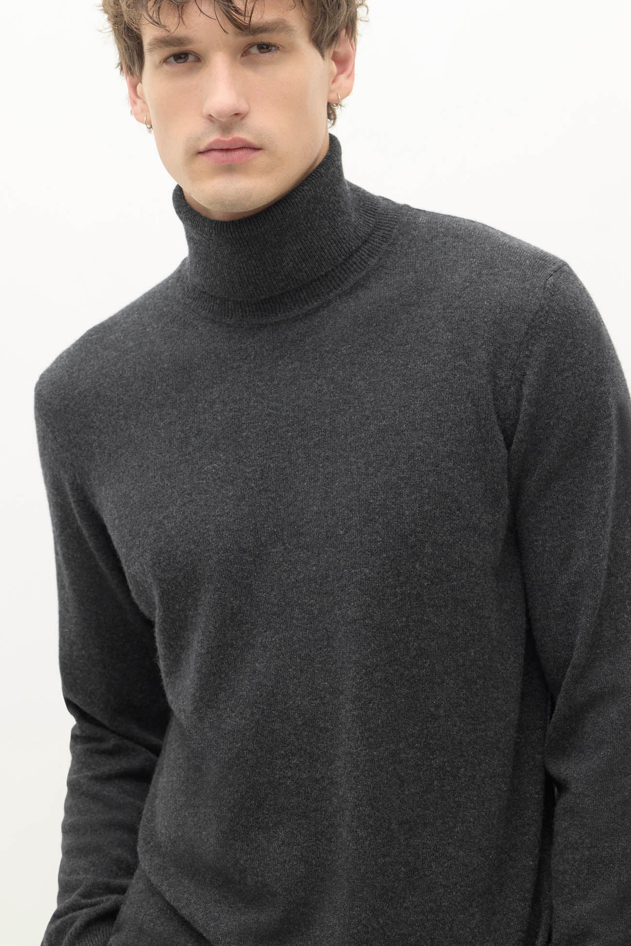 NICHOLO CASHMERE TURTLENECK - Image 4