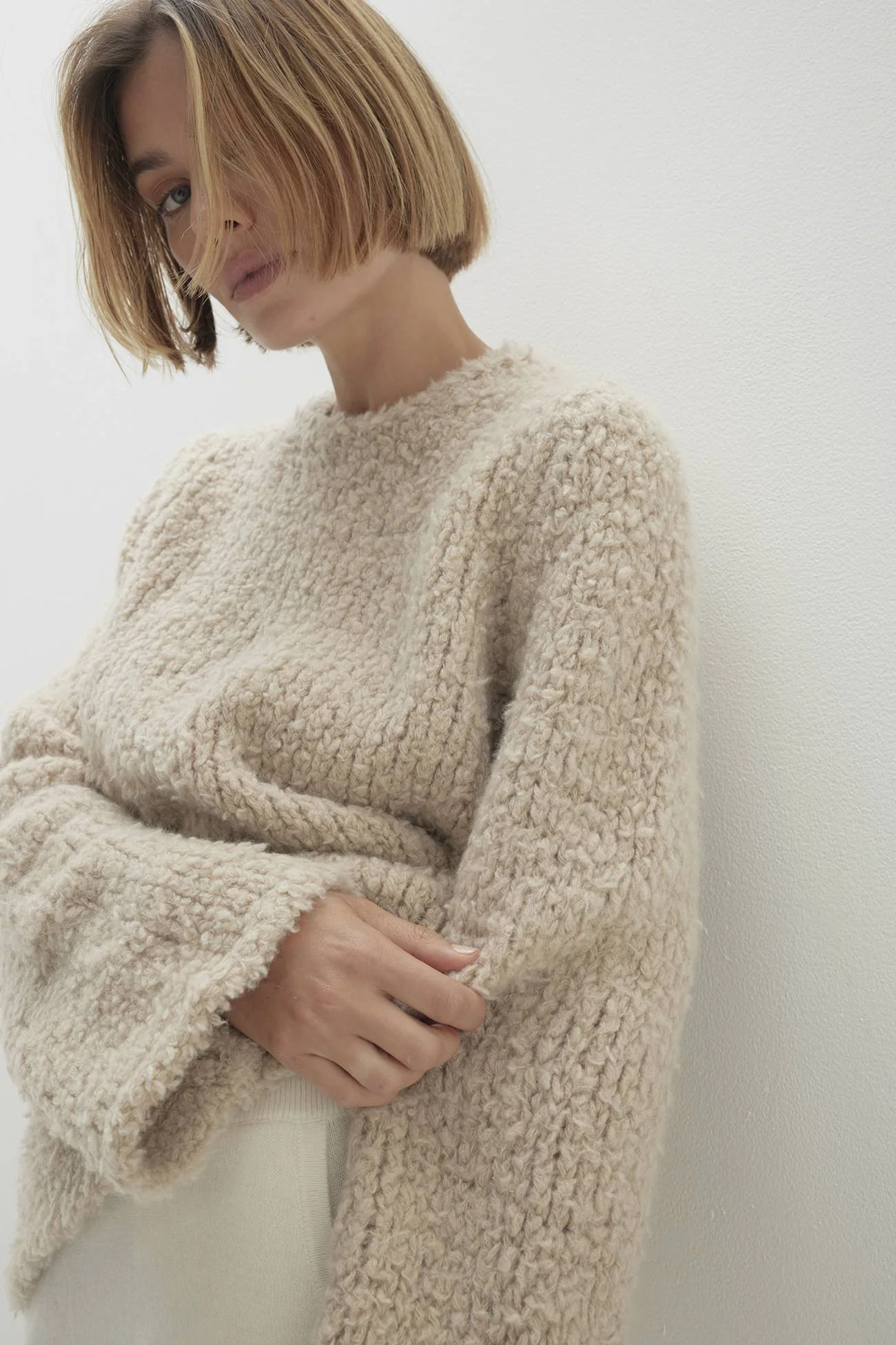 NIMAH TEDDY CREWNECK SWEATER - Image 19