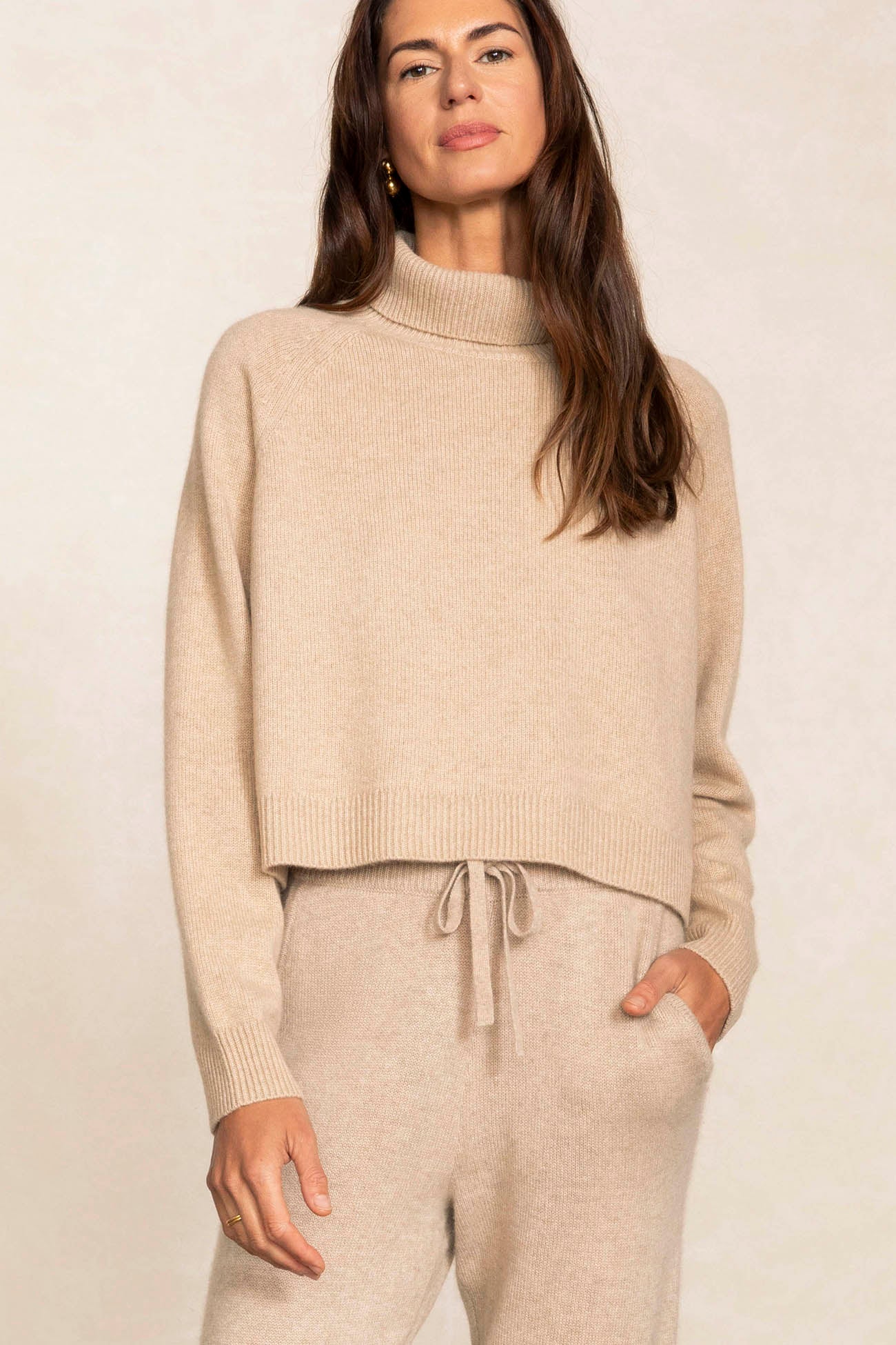 NOELLE TURTLENECK CASHMERE SWEATER - Image 18
