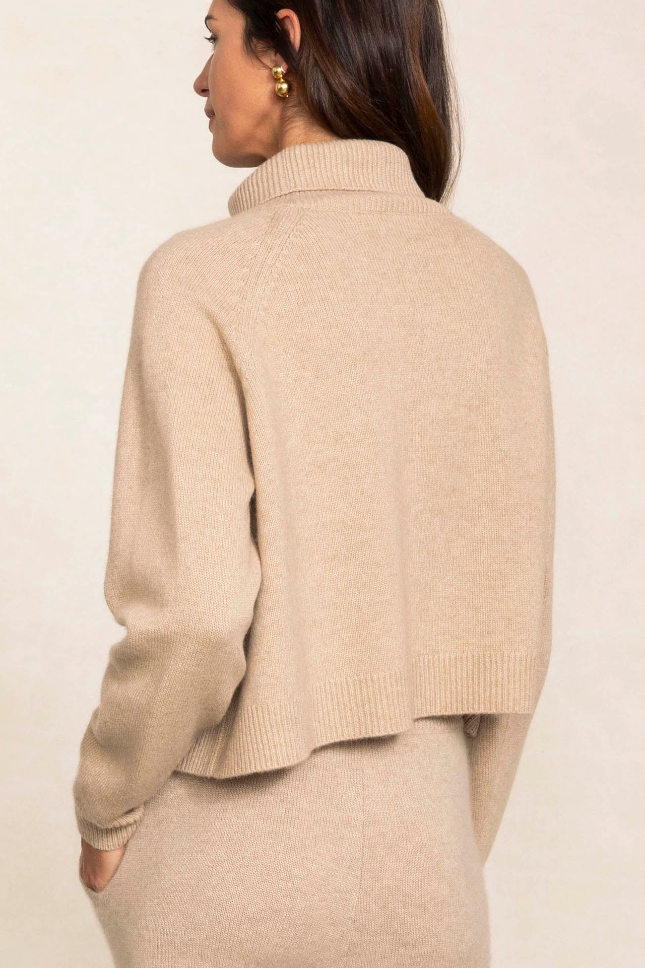 NOELLE TURTLENECK CASHMERE SWEATER - Image 19