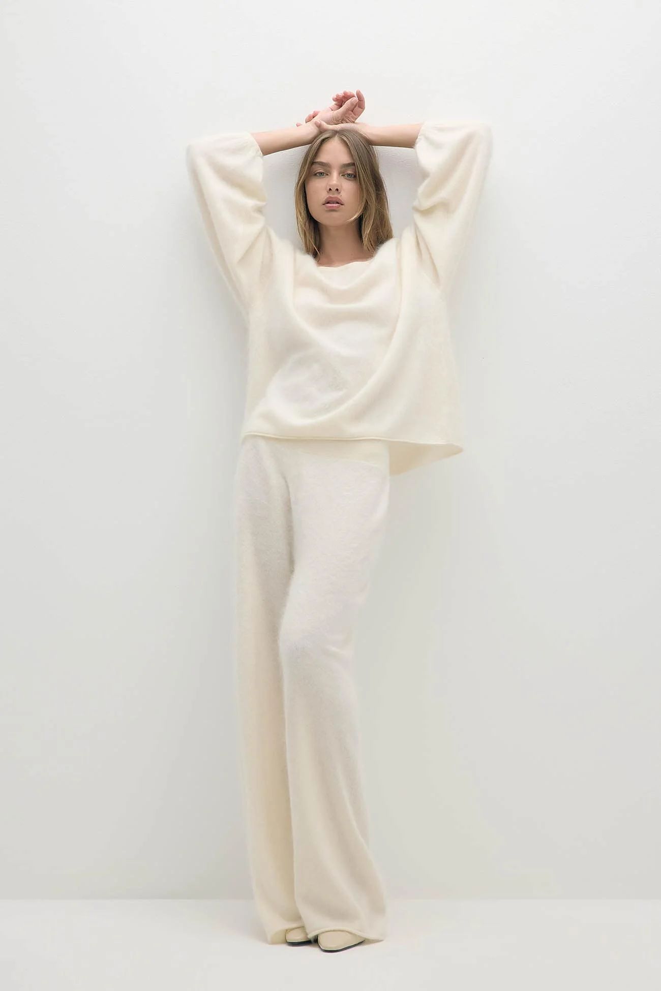 PENELOPE BRUSHED CASHMERE BOATNECK SWEATER - Image 3