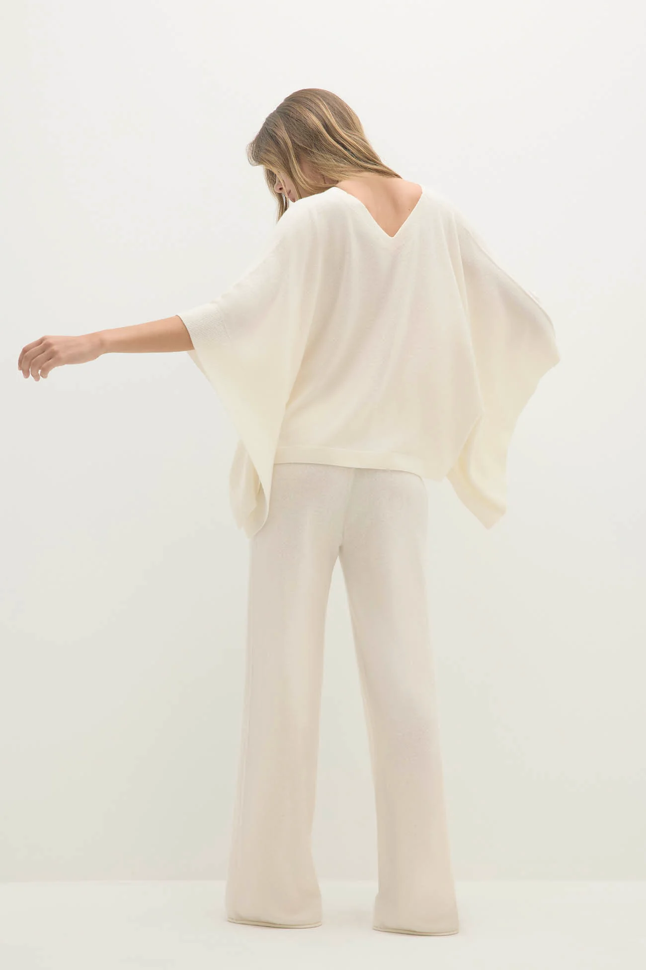 PERLA CASHMERE PONCHO - Image 3