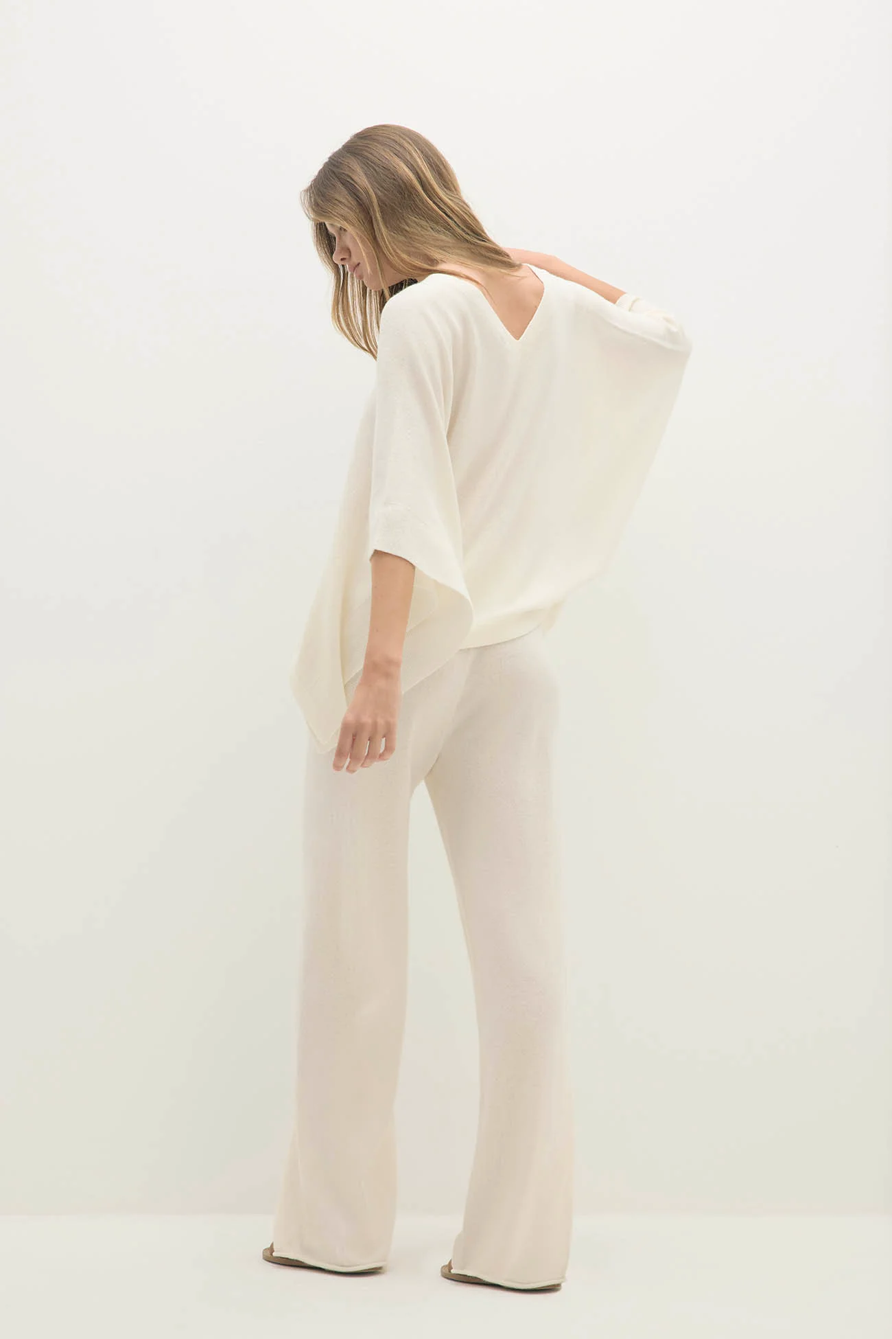 PERLA CASHMERE PONCHO - Image 5
