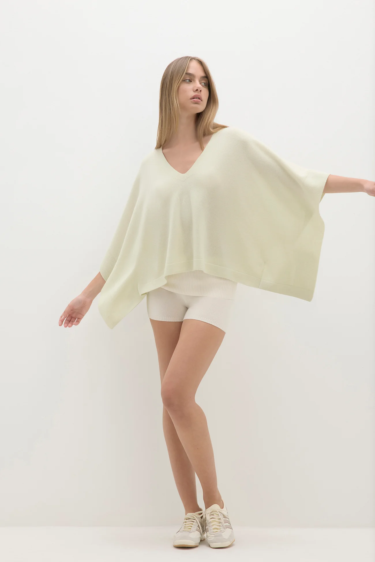 PERLA CASHMERE PONCHO - Image 9